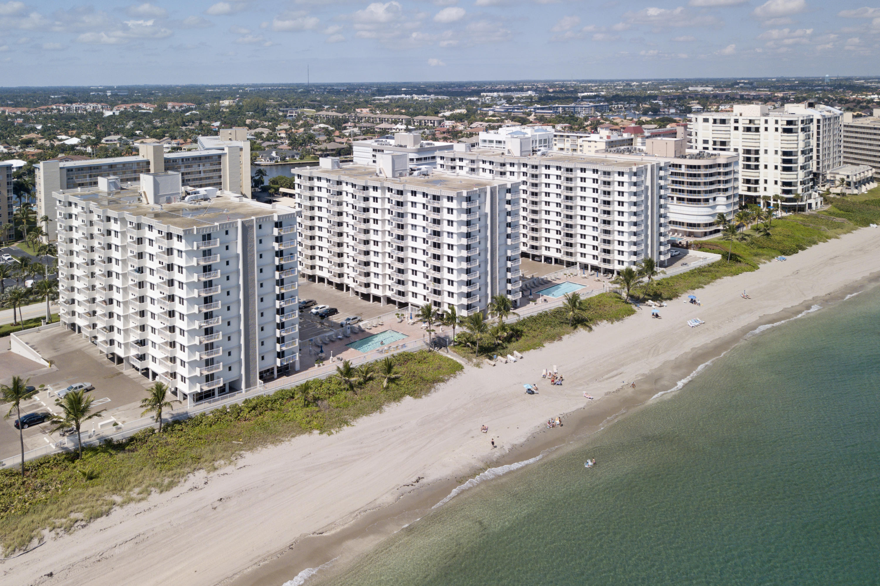 3221 S Ocean Boulevard 209