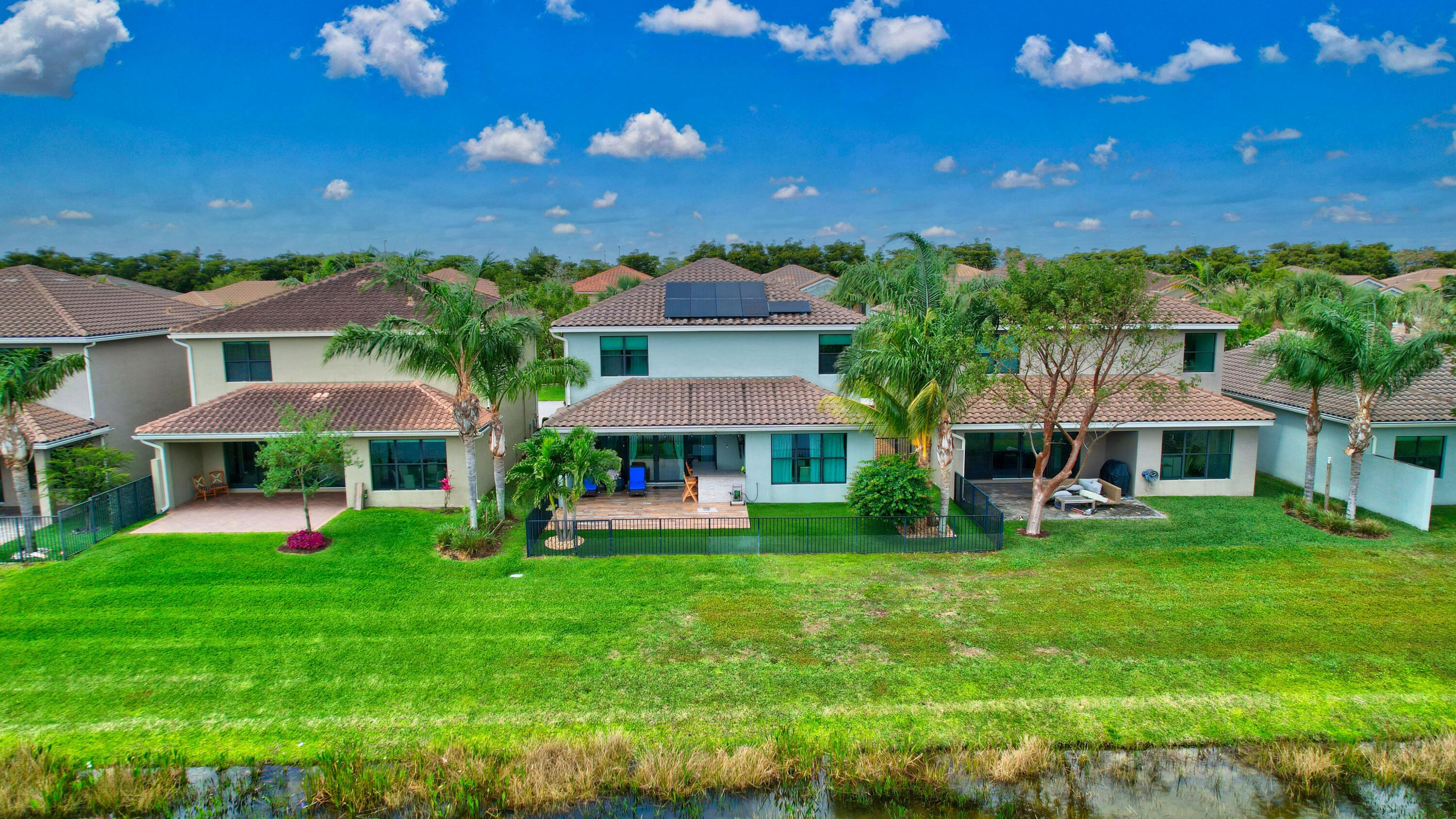 13810 Moss Agate Avenue