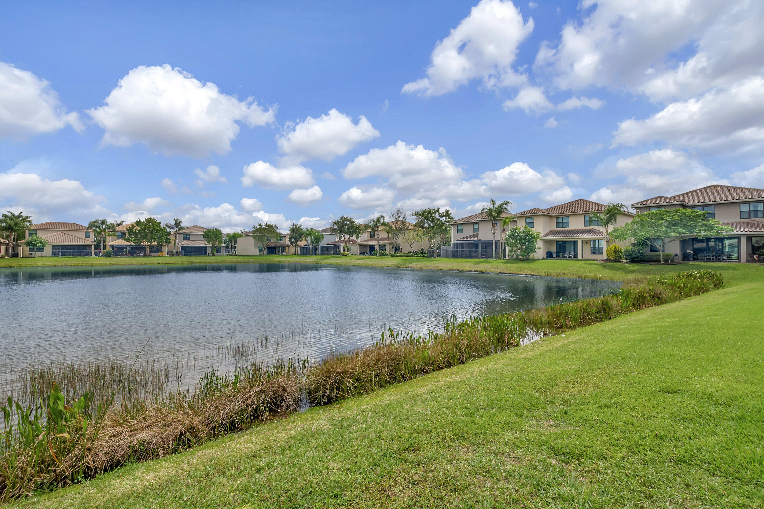 13810 Moss Agate Avenue