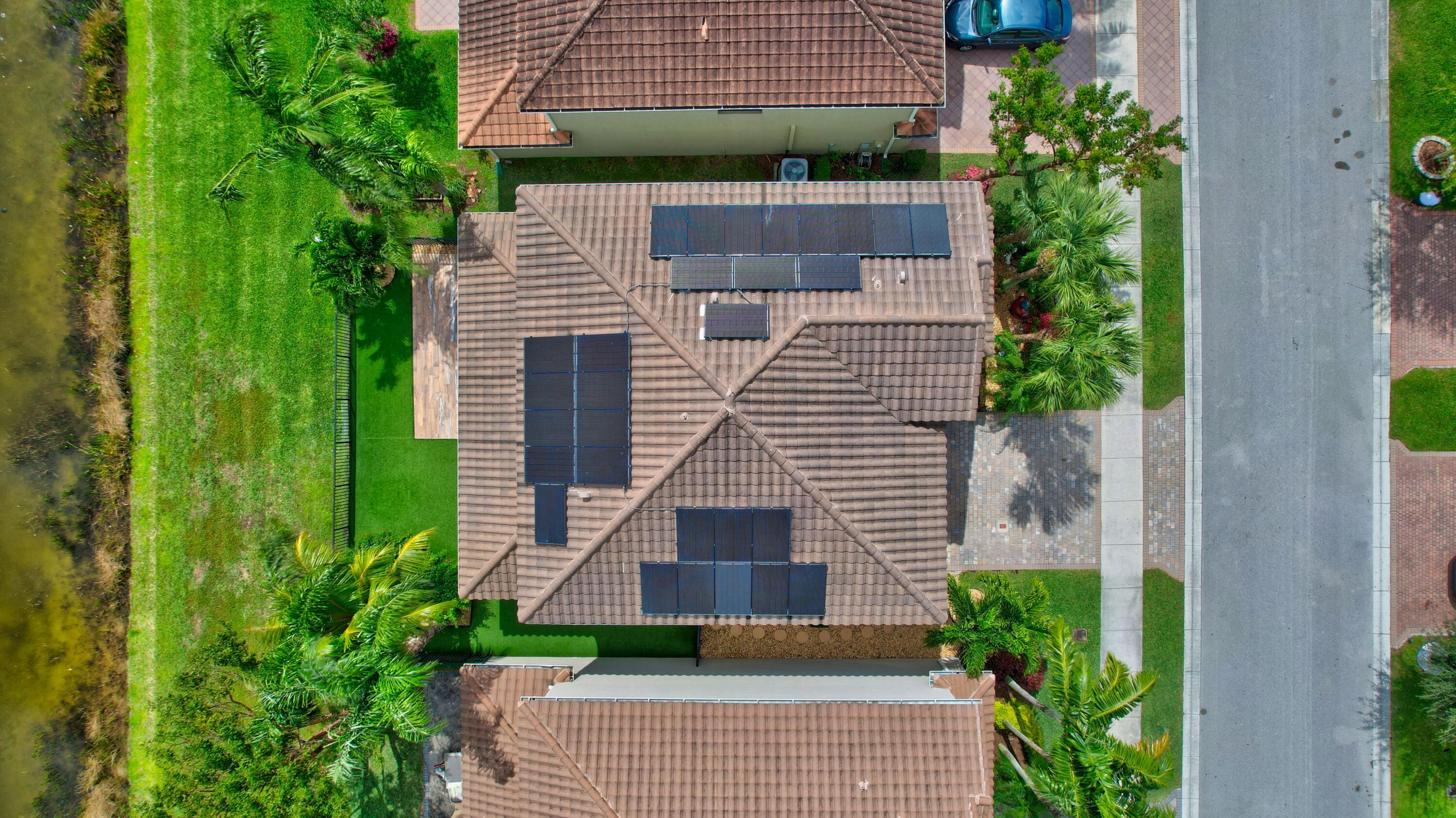 13810 Moss Agate Avenue