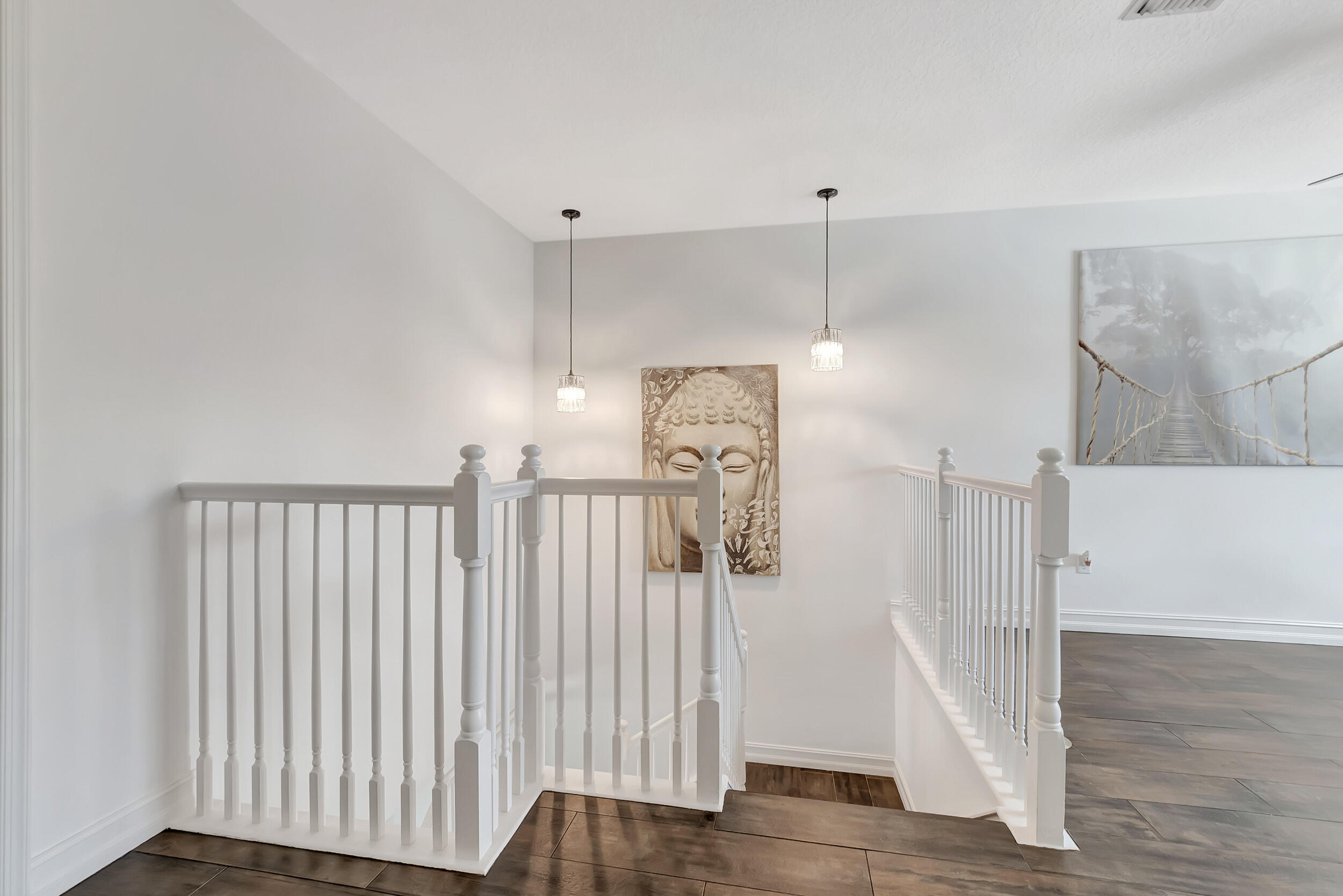 13810 Moss Agate Avenue