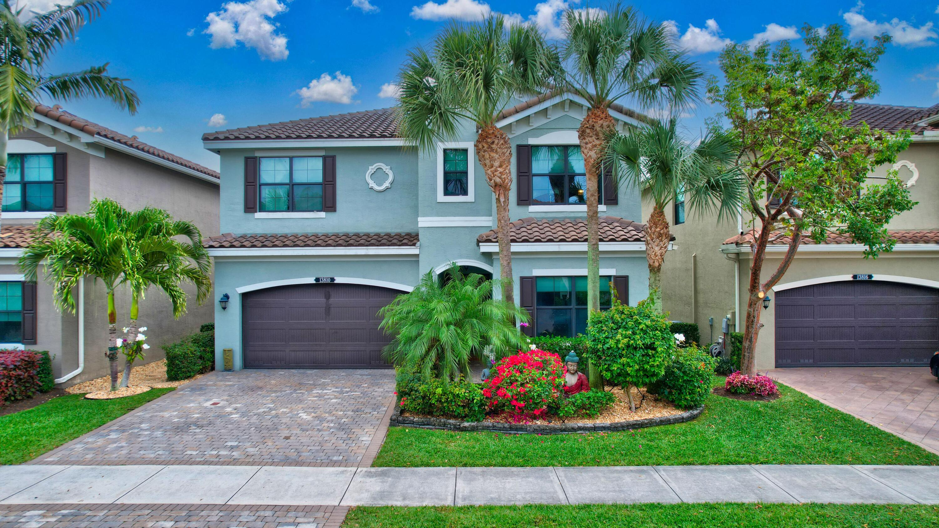 13810 Moss Agate Avenue