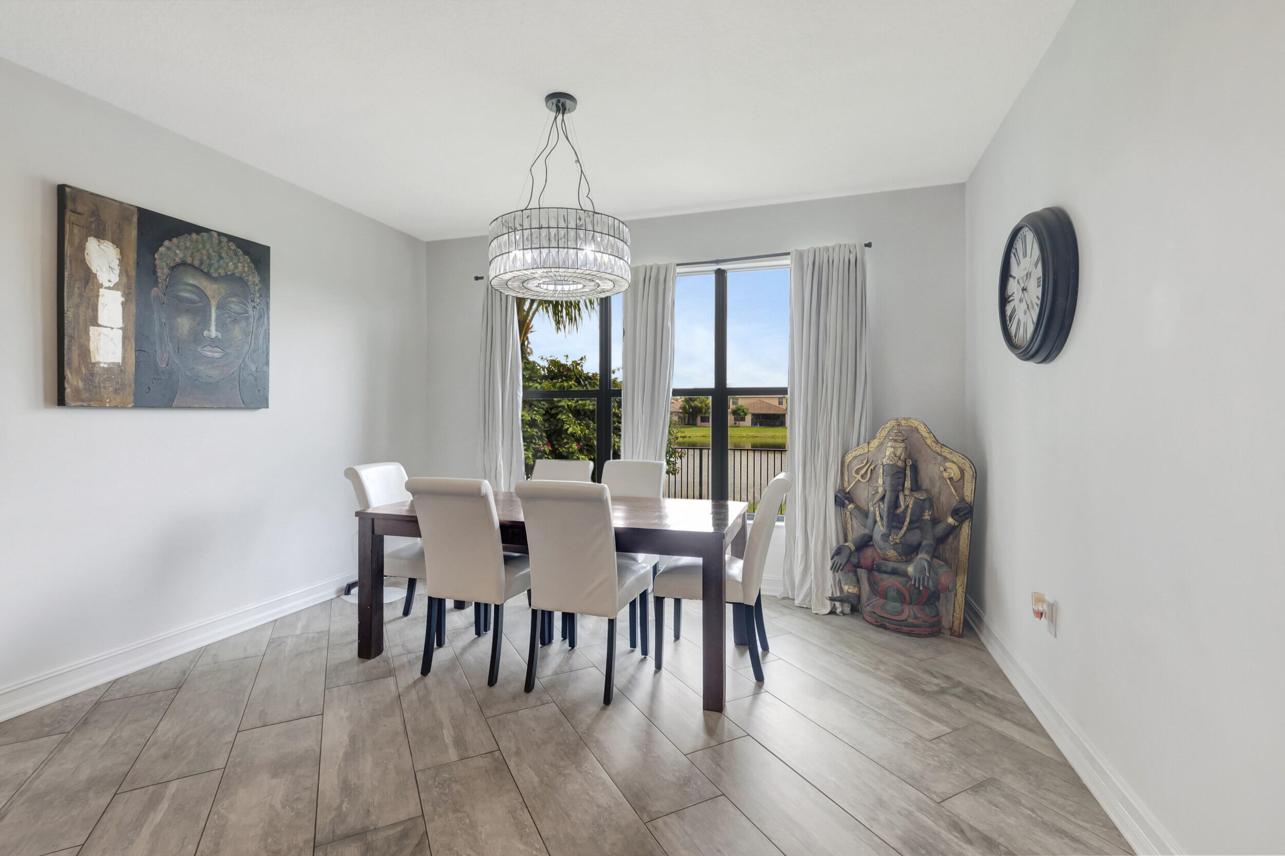 13810 Moss Agate Avenue