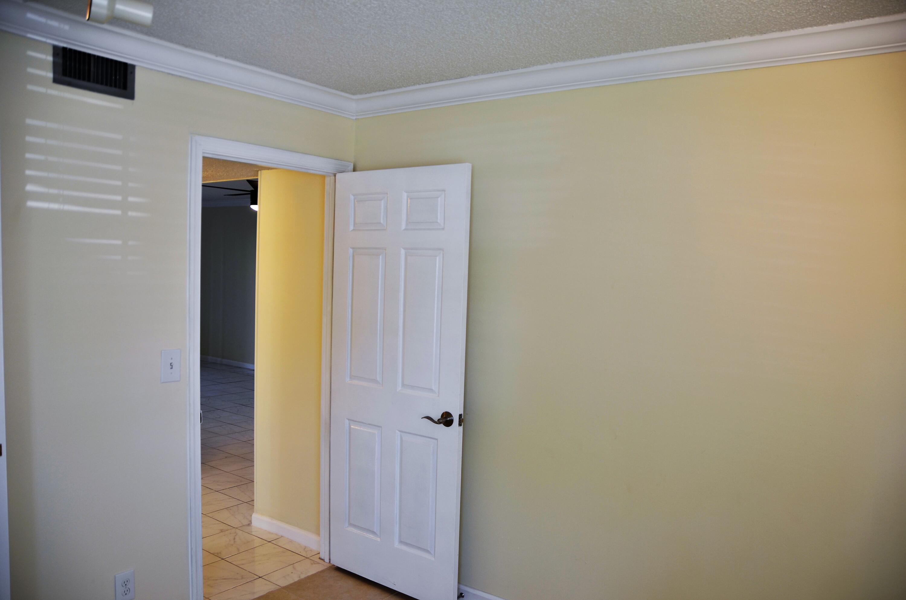 320 Norwood Terrace N-113