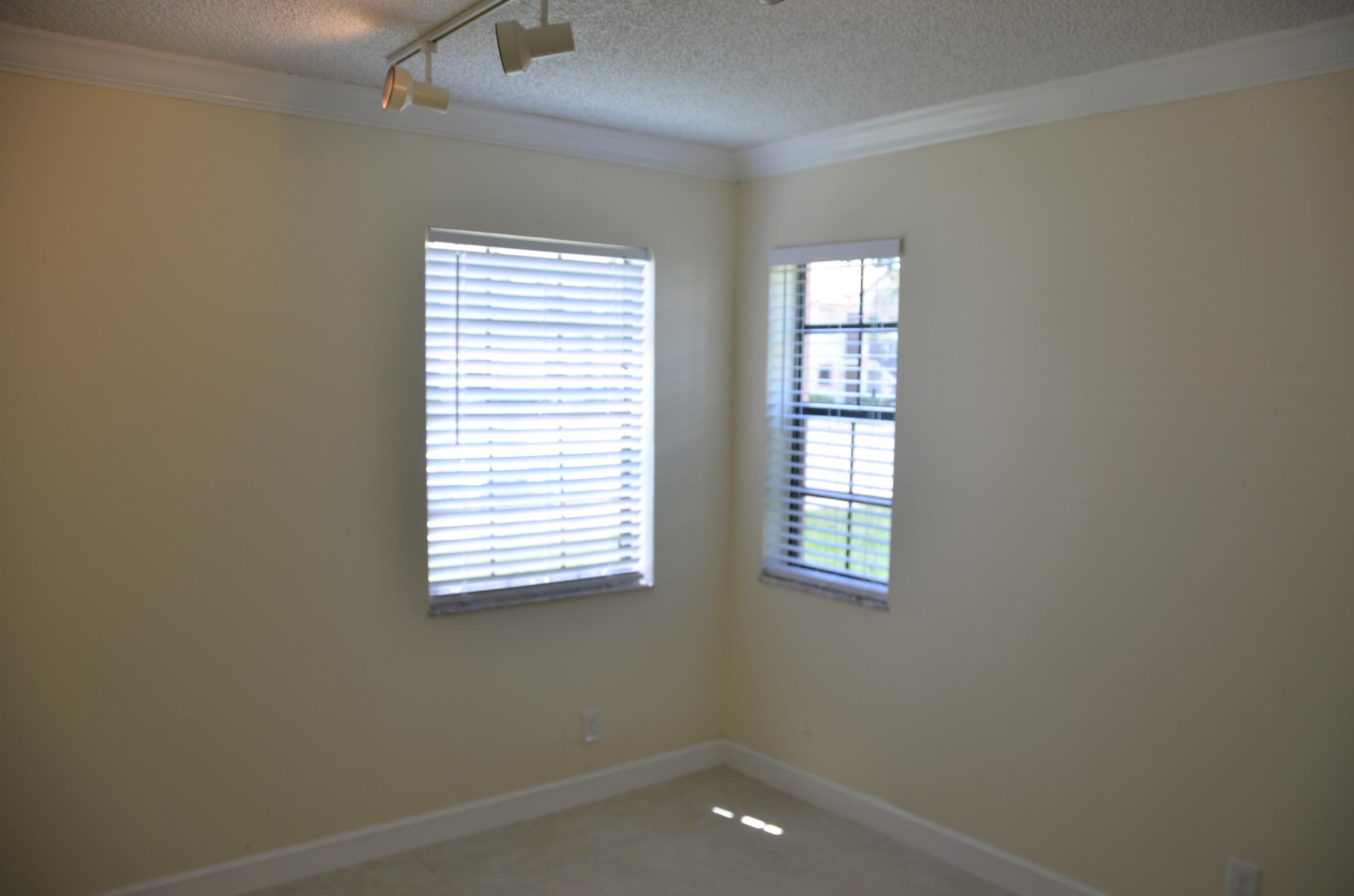 320 Norwood Terrace N-113