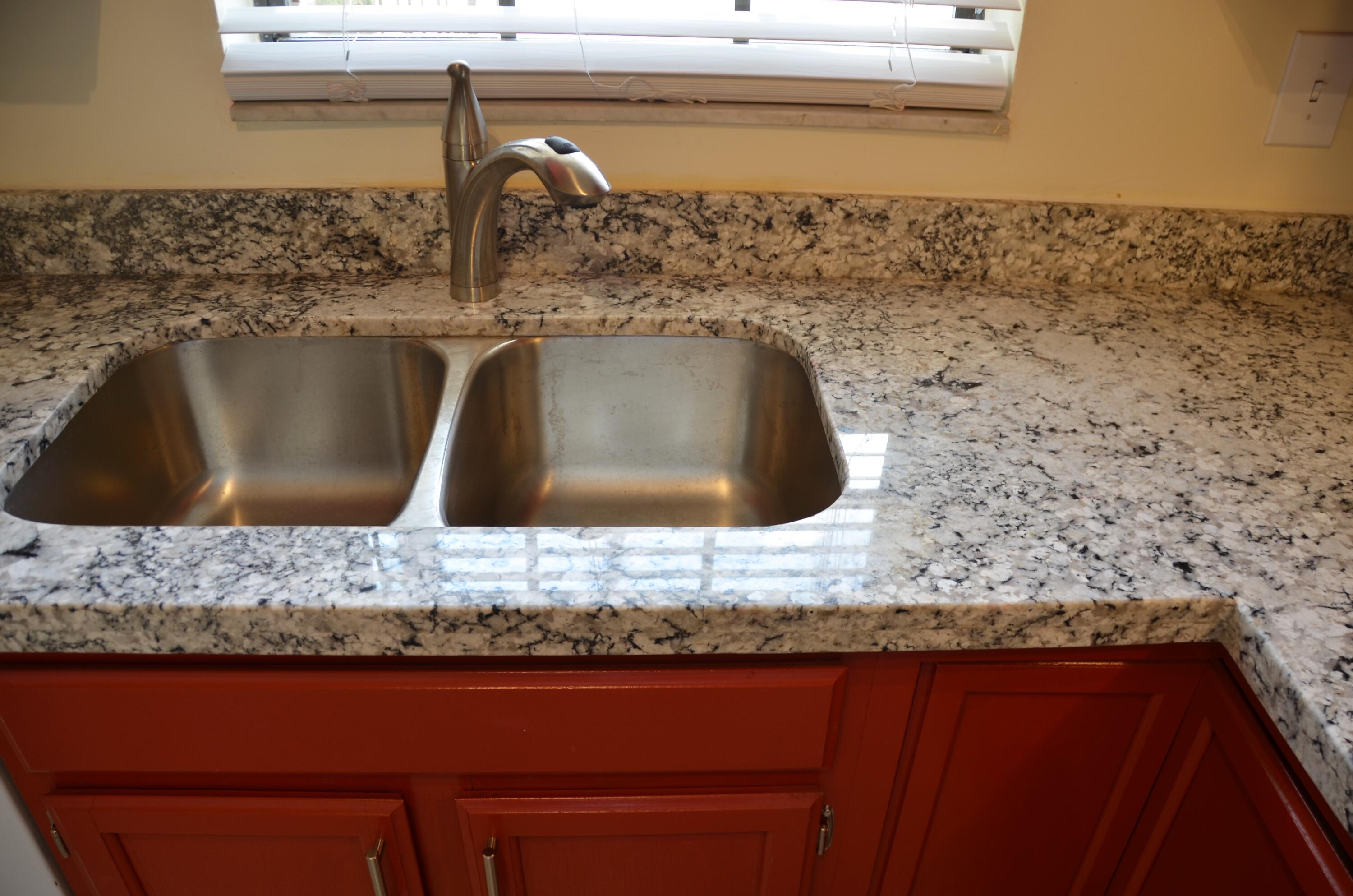 320 Norwood Terrace N-113