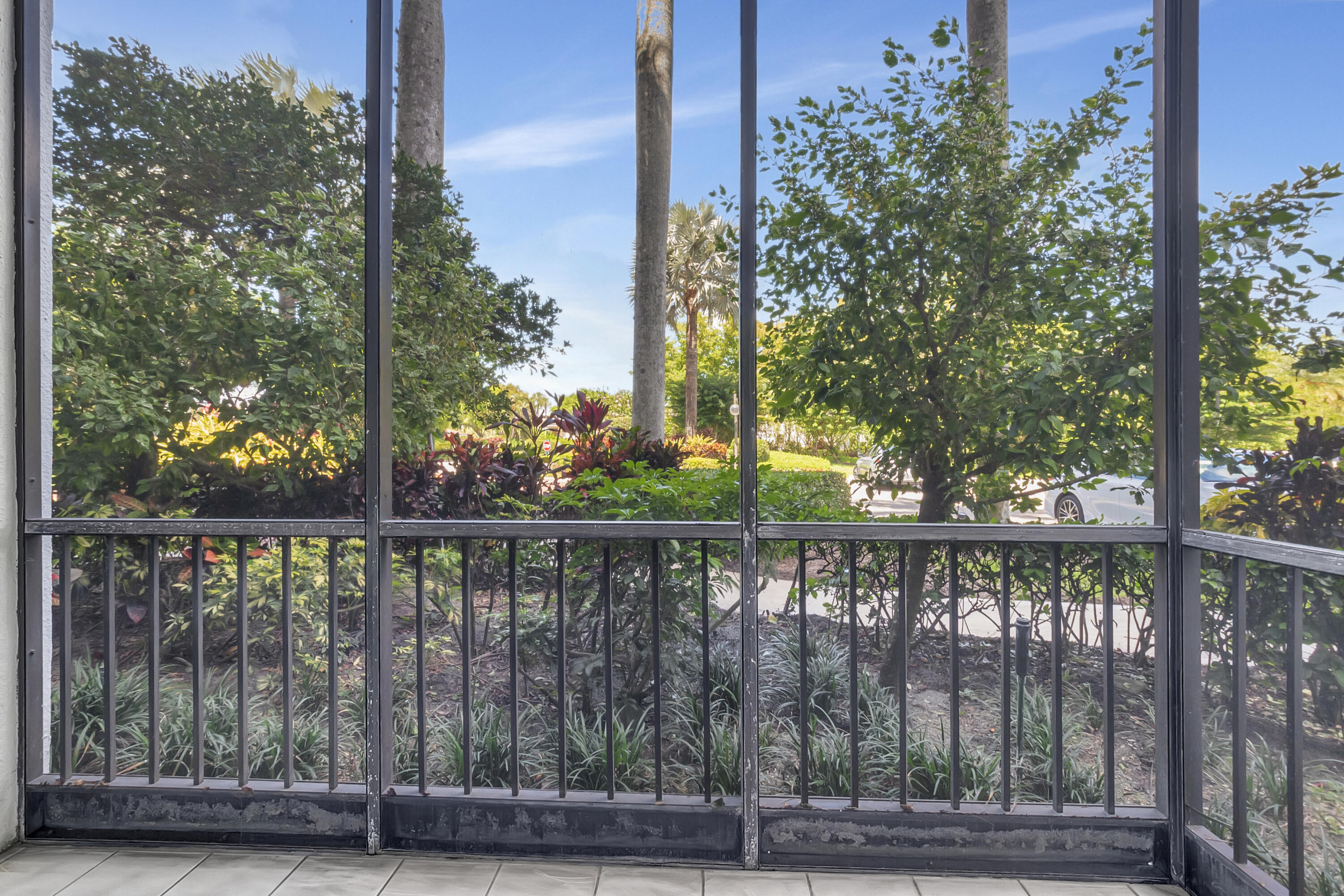 6895 Willow Wood Drive 1012