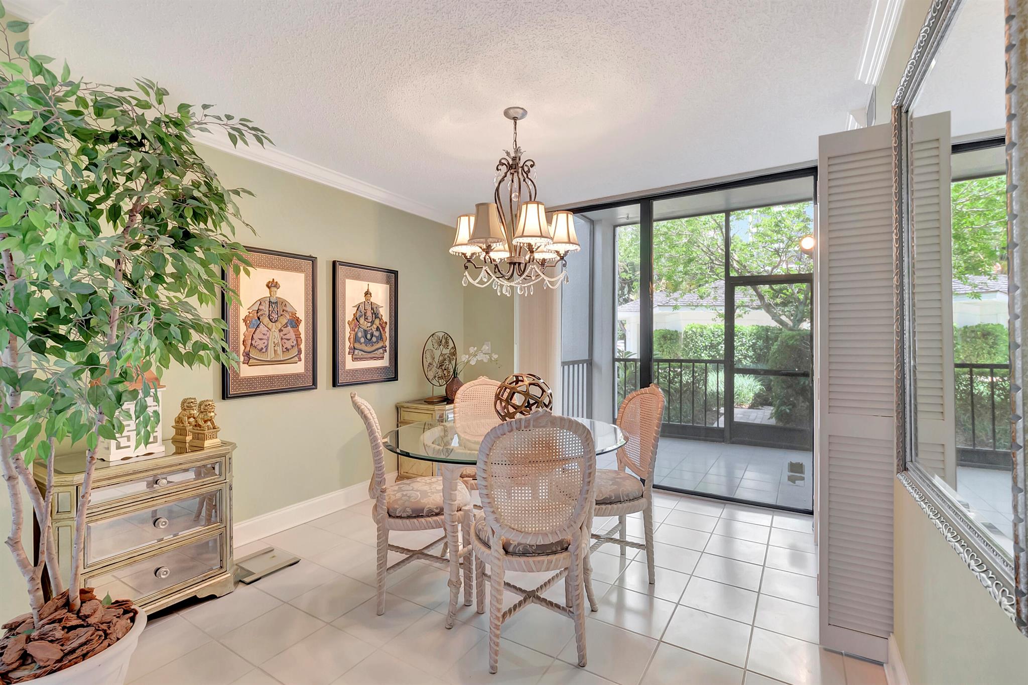 6895 Willow Wood Drive 1012