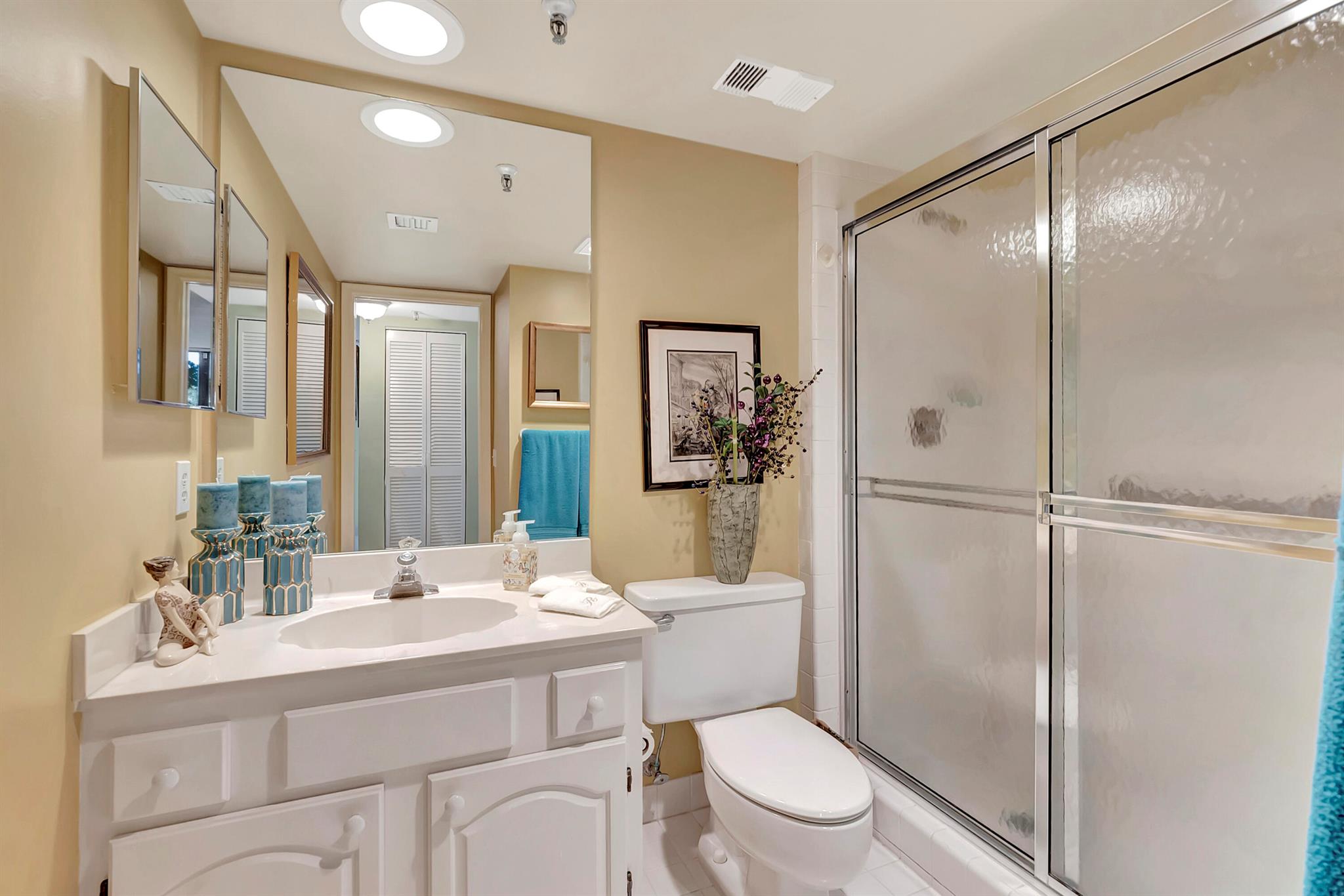 6895 Willow Wood Drive 1012