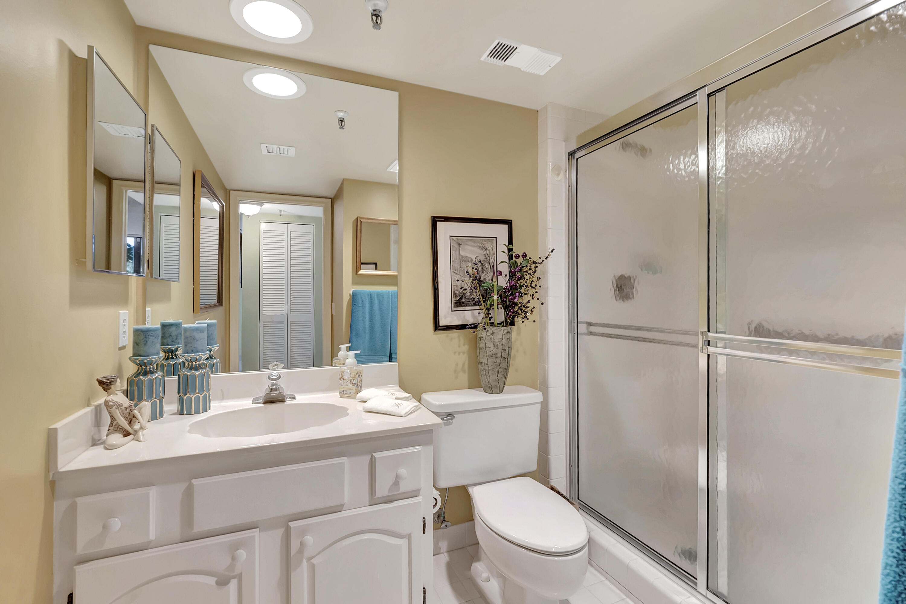 6895 Willow Wood Drive 1012