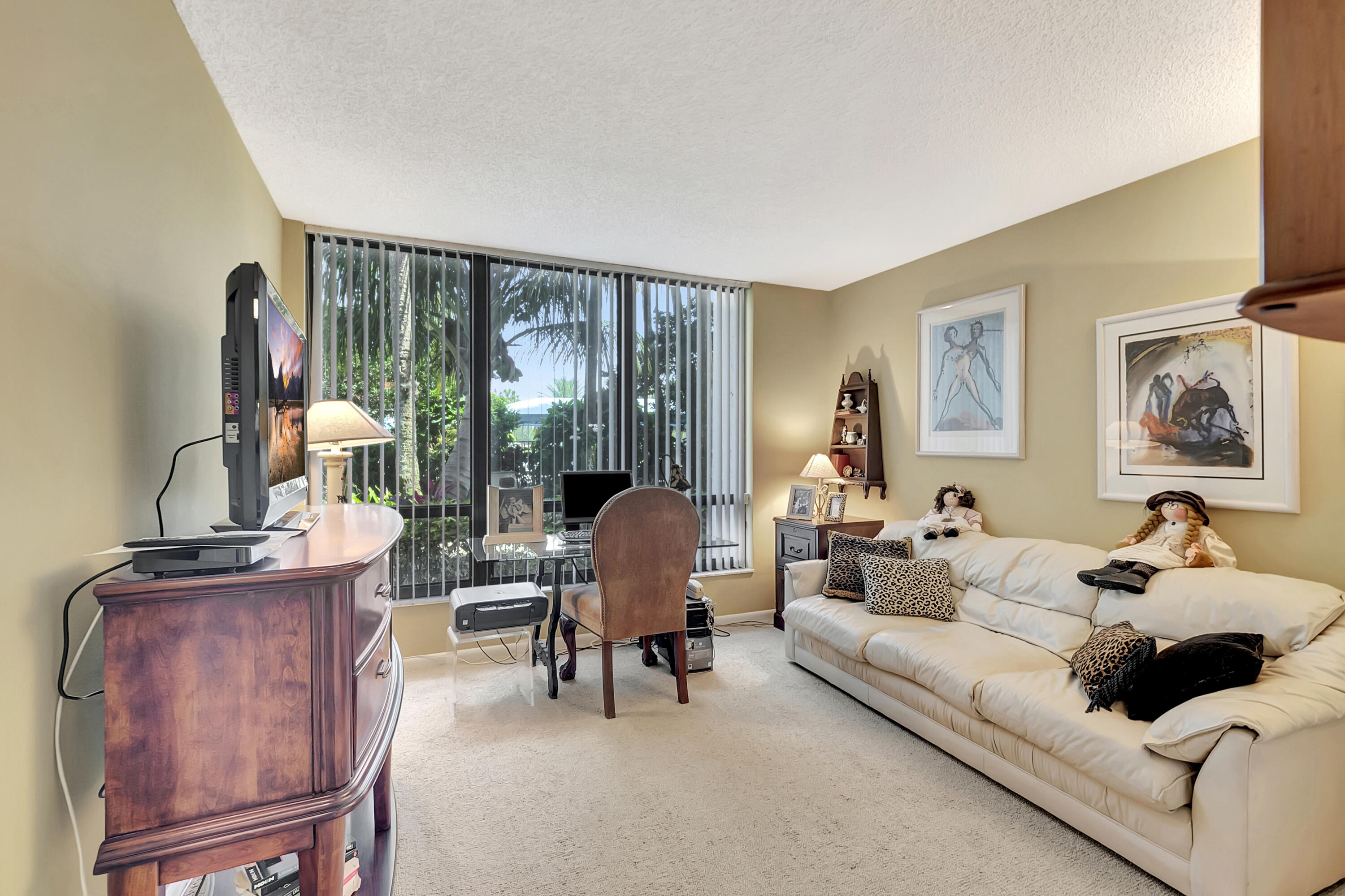 6895 Willow Wood Drive 1012