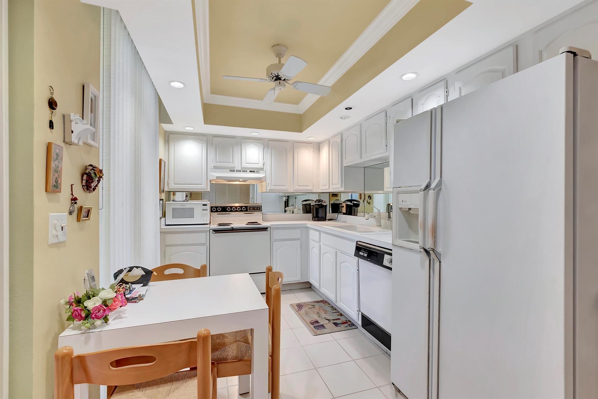 6895 Willow Wood Drive 1012