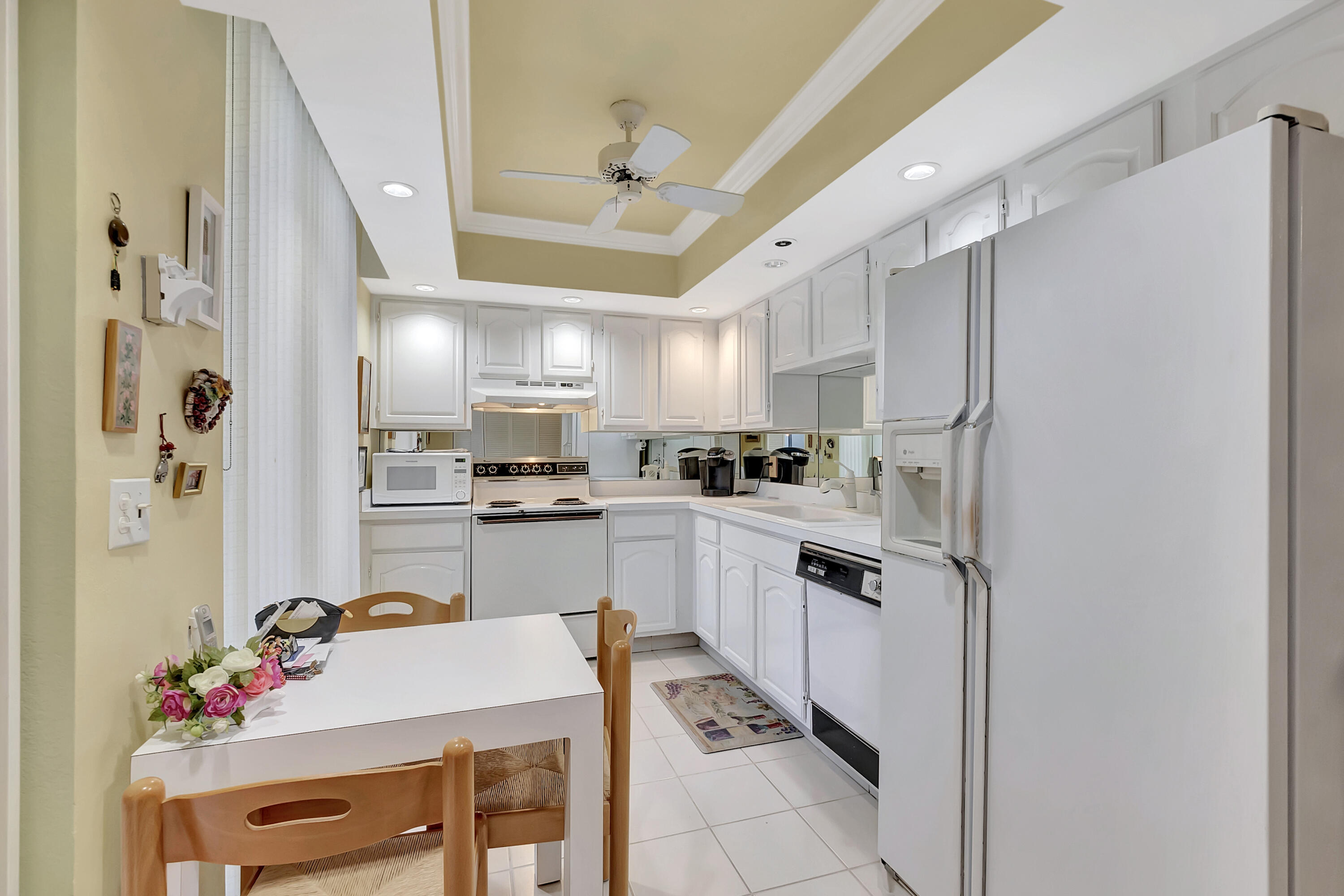 6895 Willow Wood Drive 1012