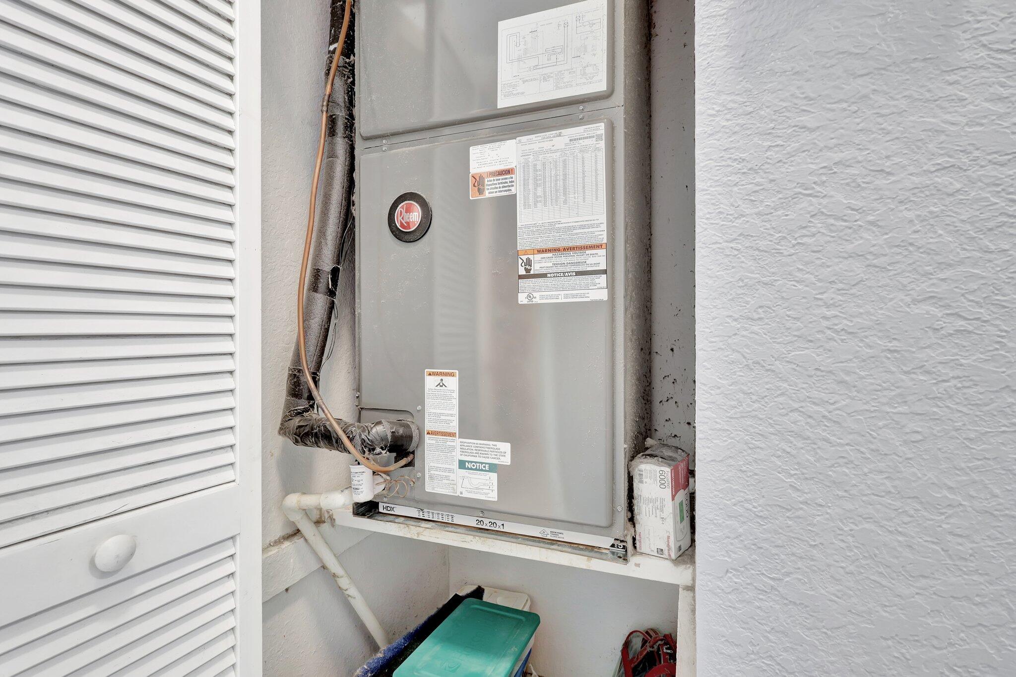 9883 Savannah Estates Drive