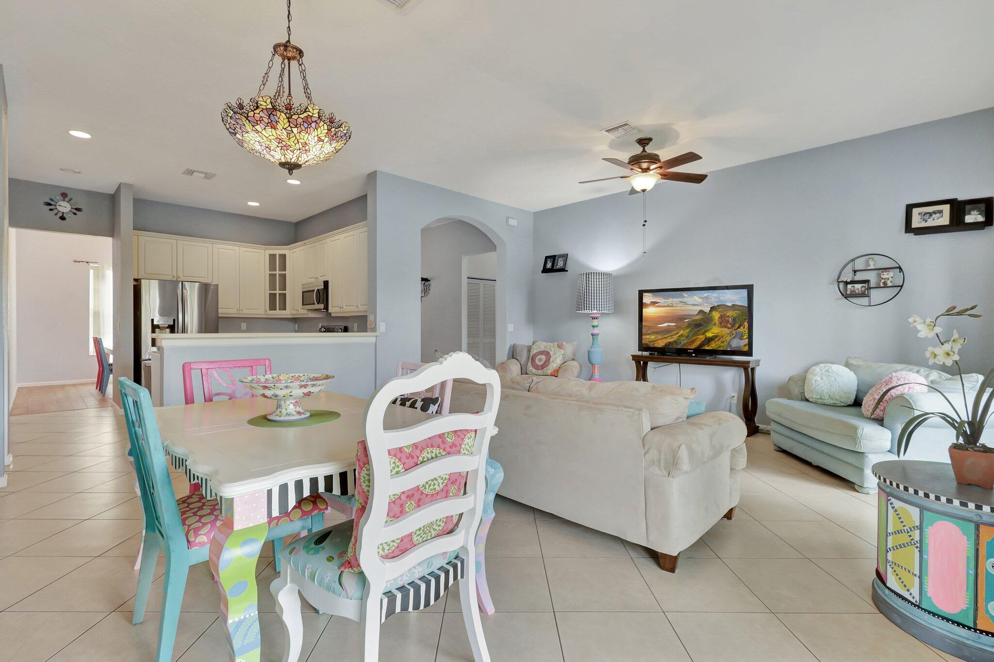 9883 Savannah Estates Drive