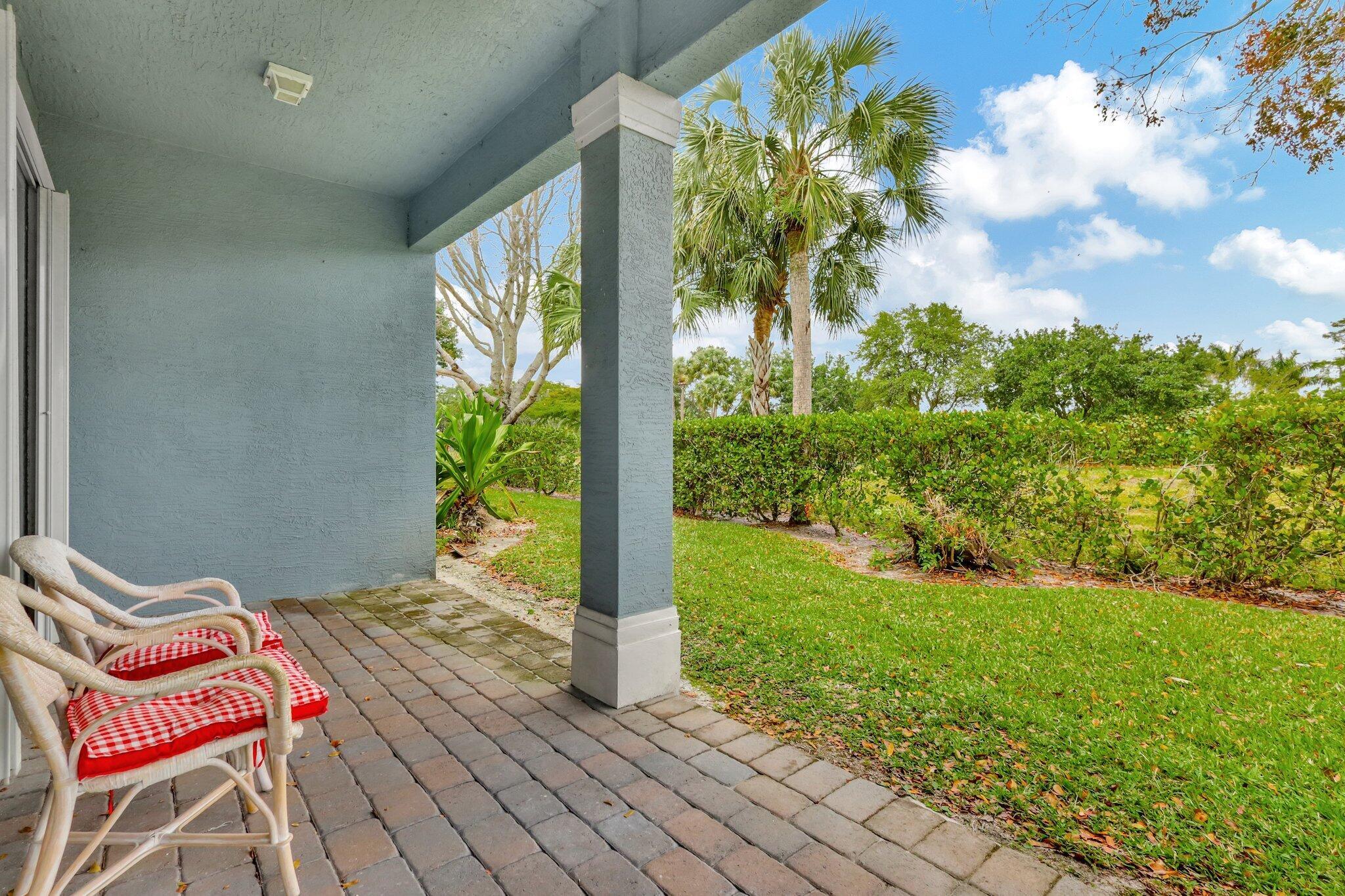 9883 Savannah Estates Drive