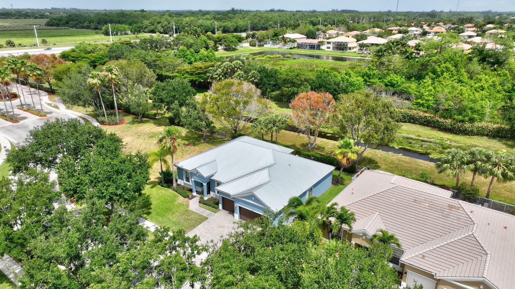 9883 Savannah Estates Drive