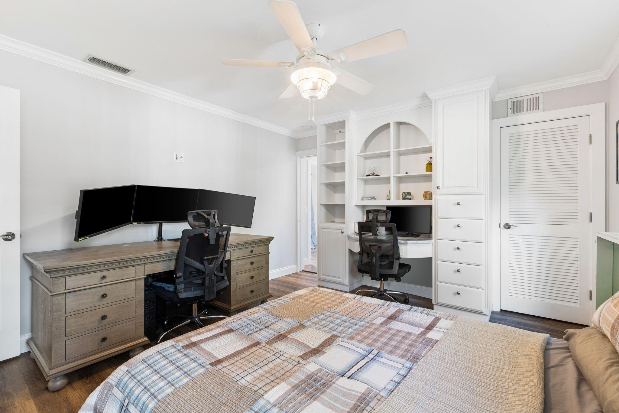 610 SW Bittern Street