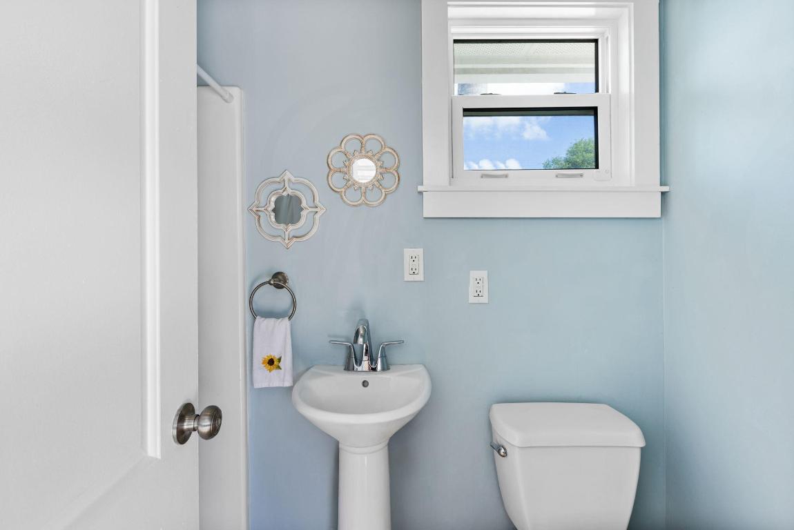 610 SW Bittern Street