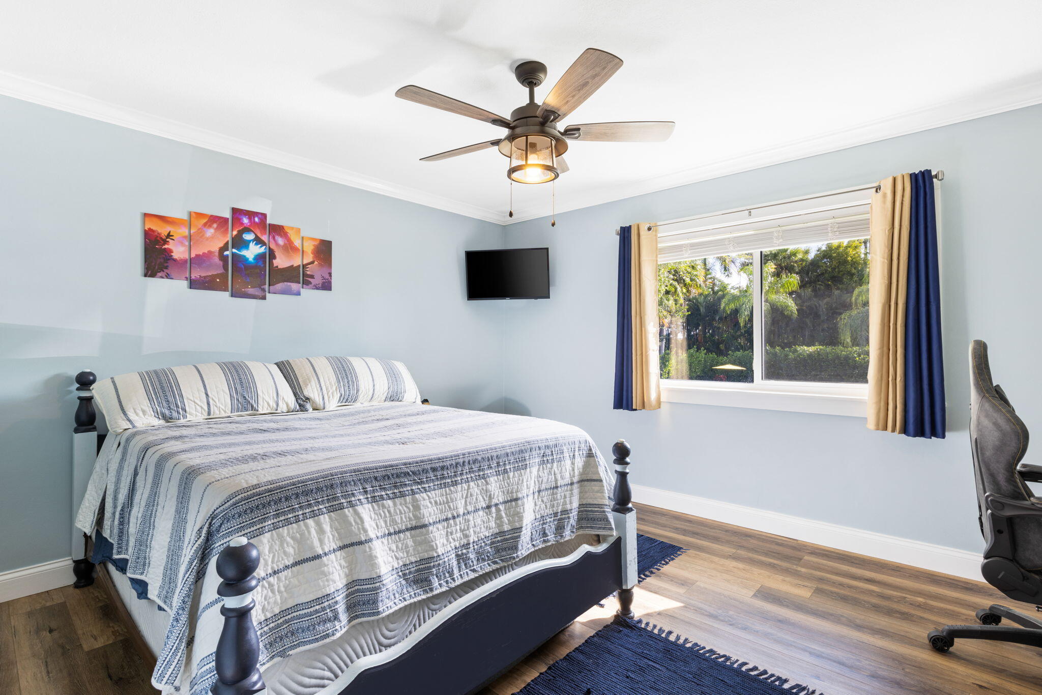 610 SW Bittern Street