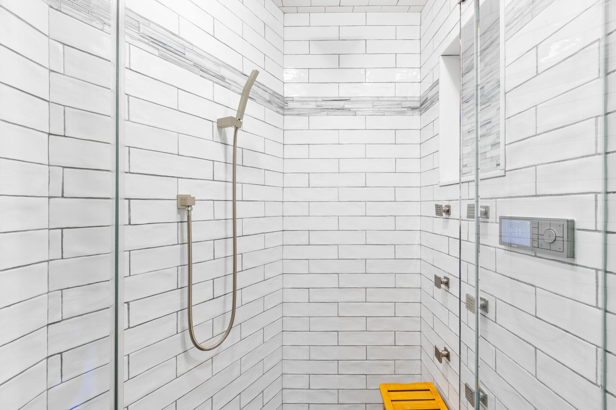 610 SW Bittern Street