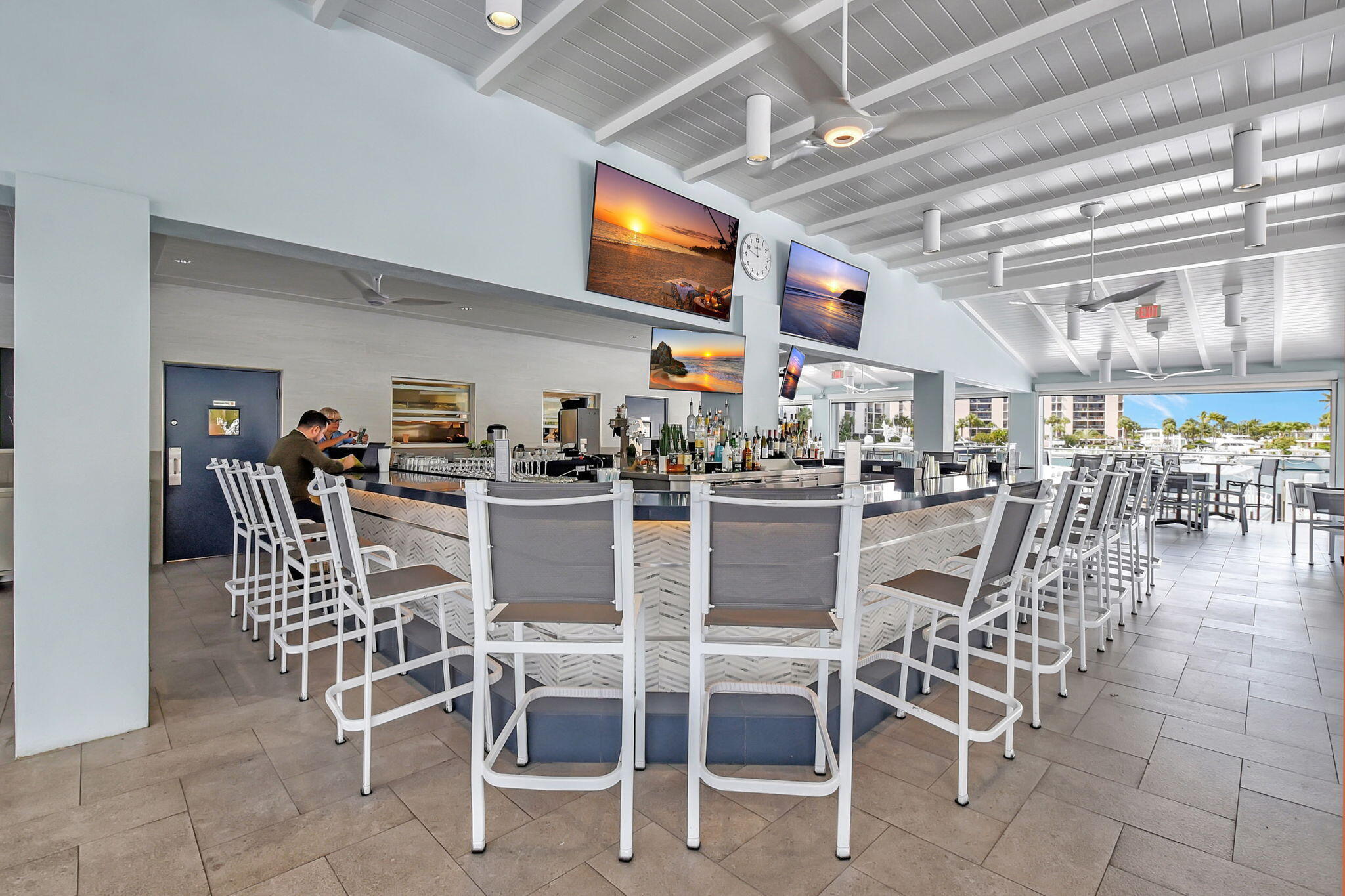 2727 N Ocean Boulevard 203-A