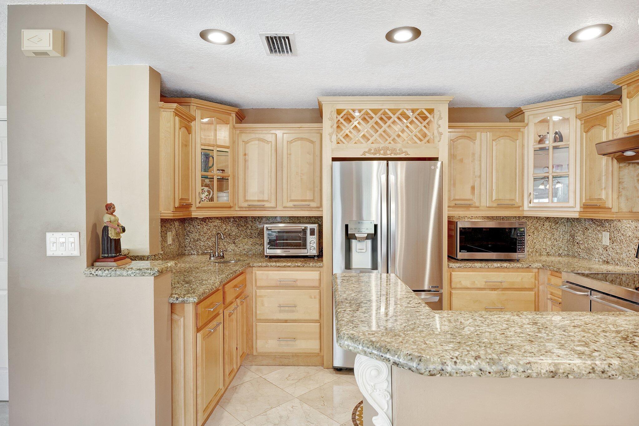 3346 Treasure Lane