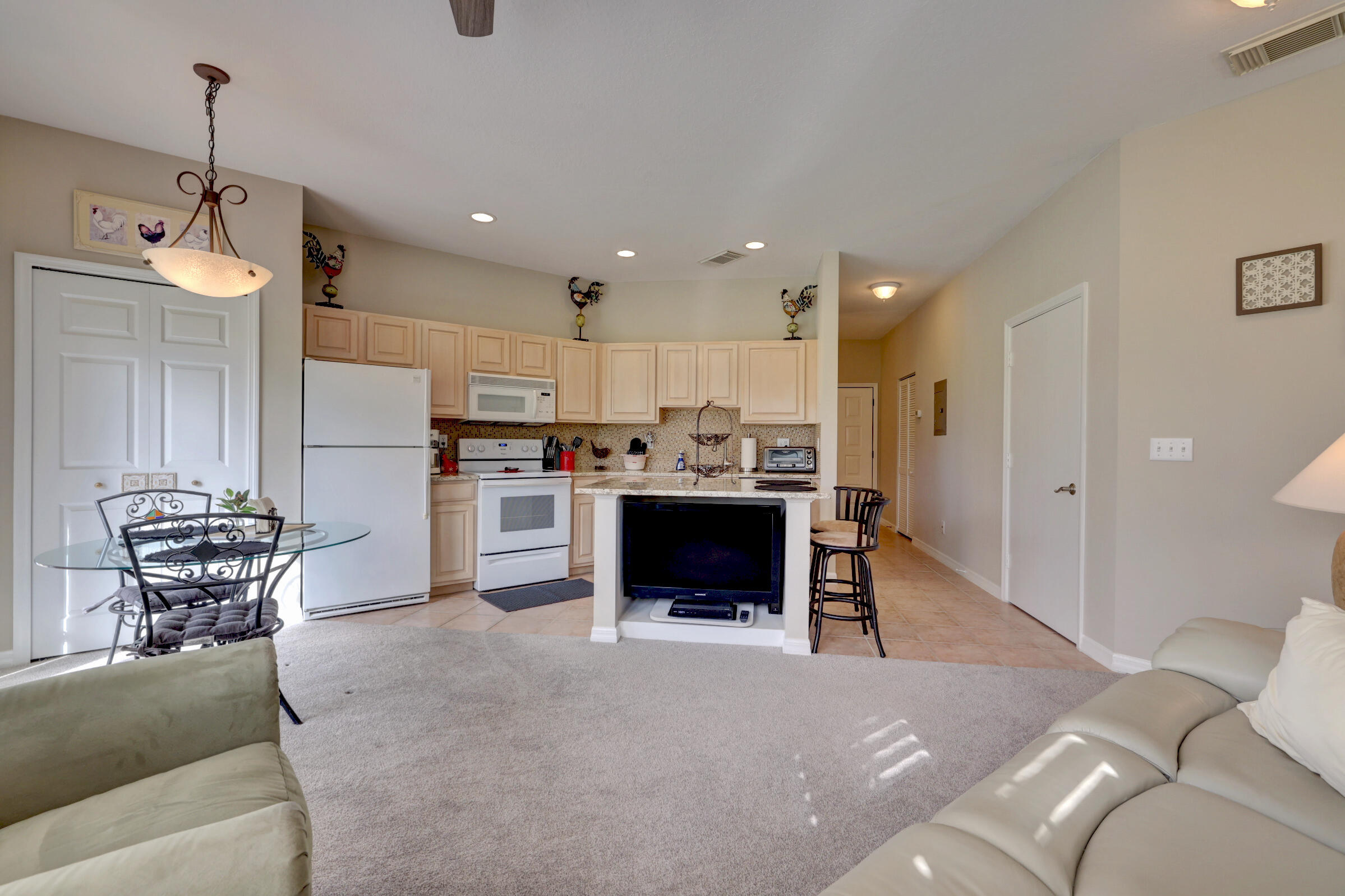 9813 Perfect Drive A