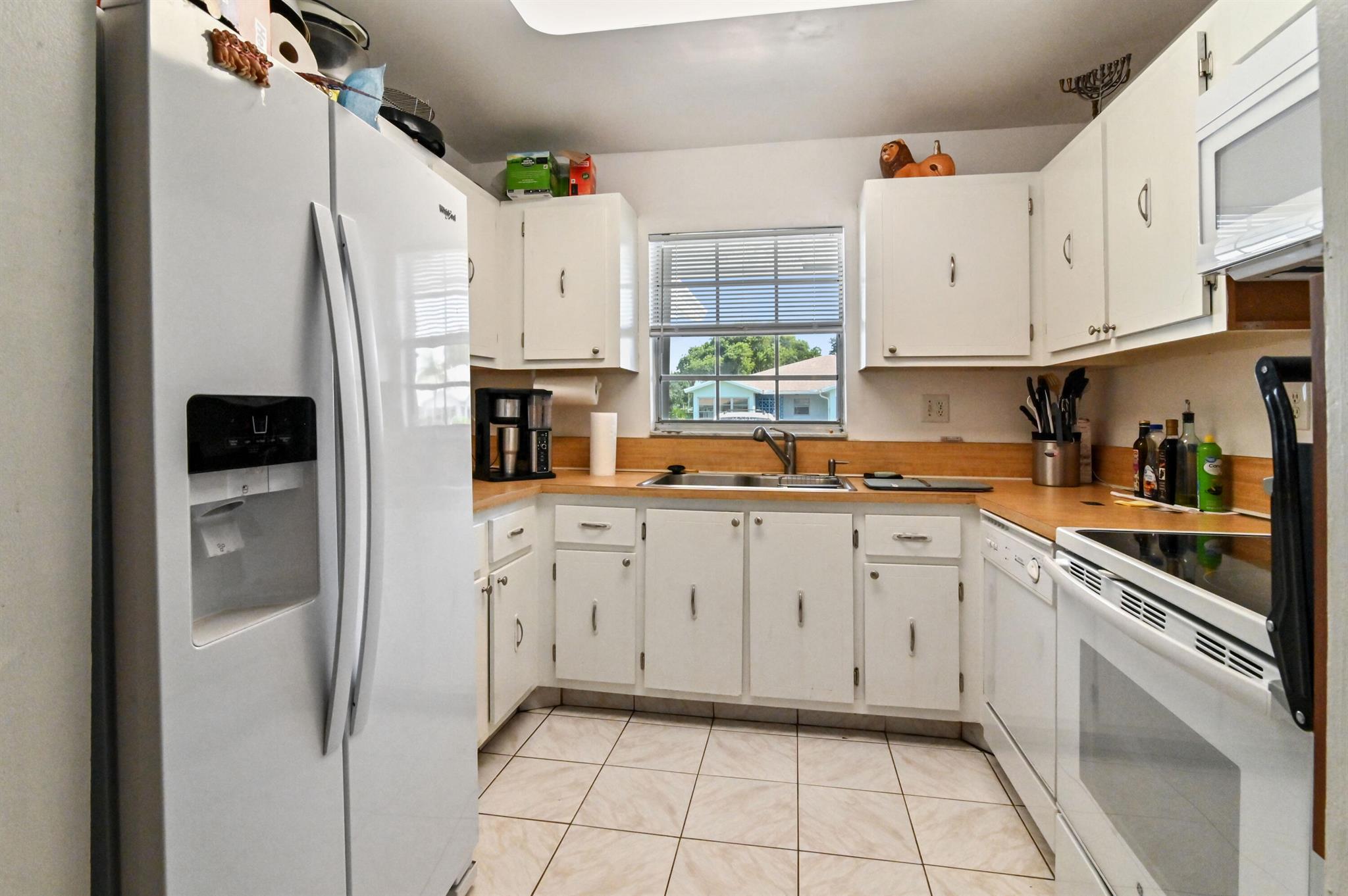 5044 Lakefront Boulevard A