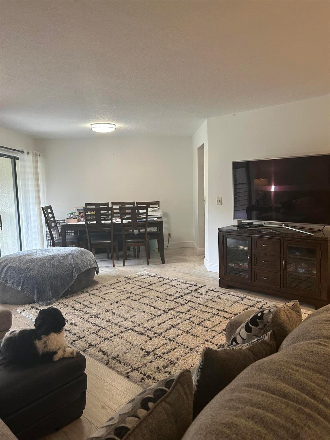 5800 Camino Del Sol 206