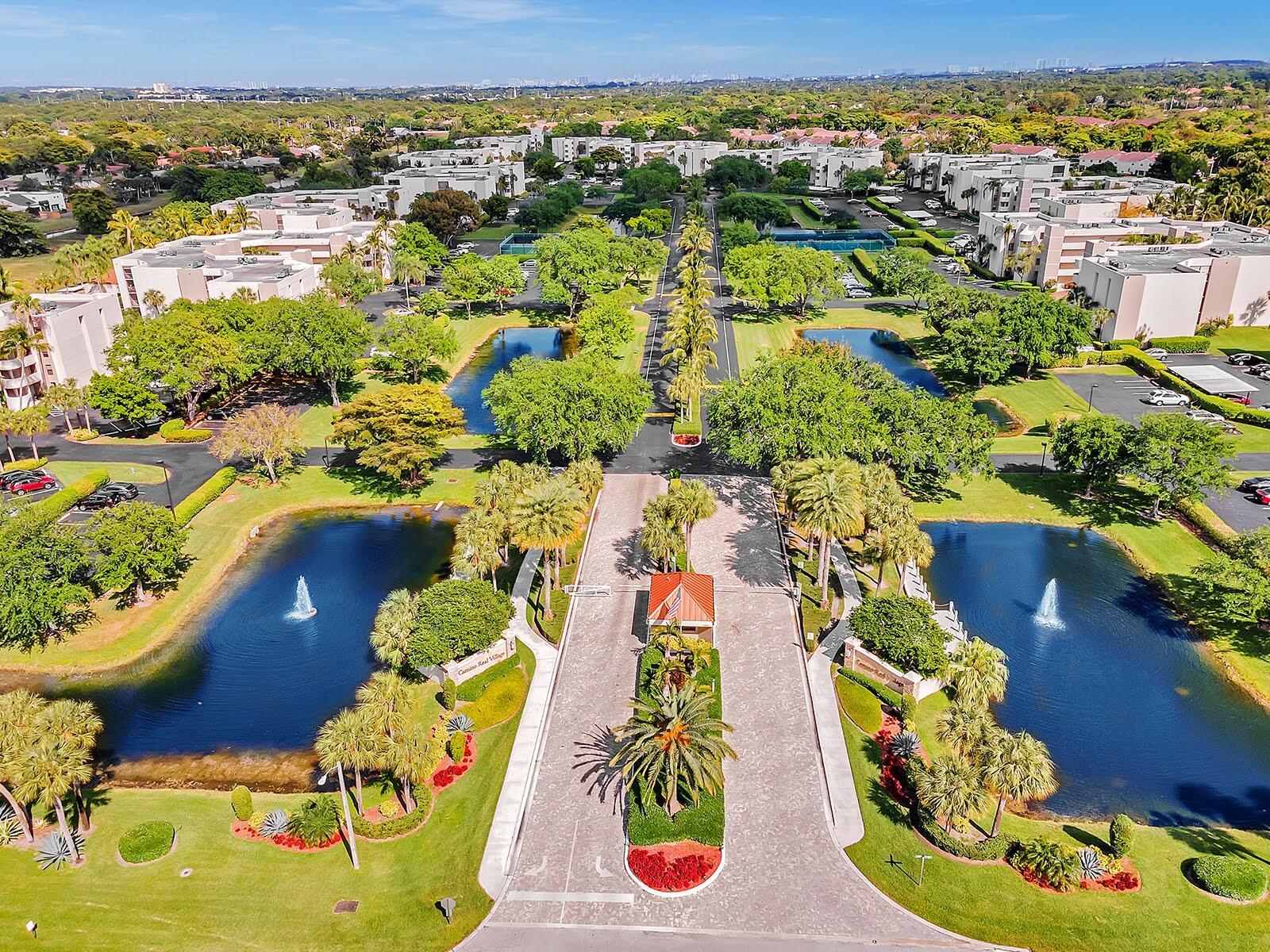 5800 Camino Del Sol 206