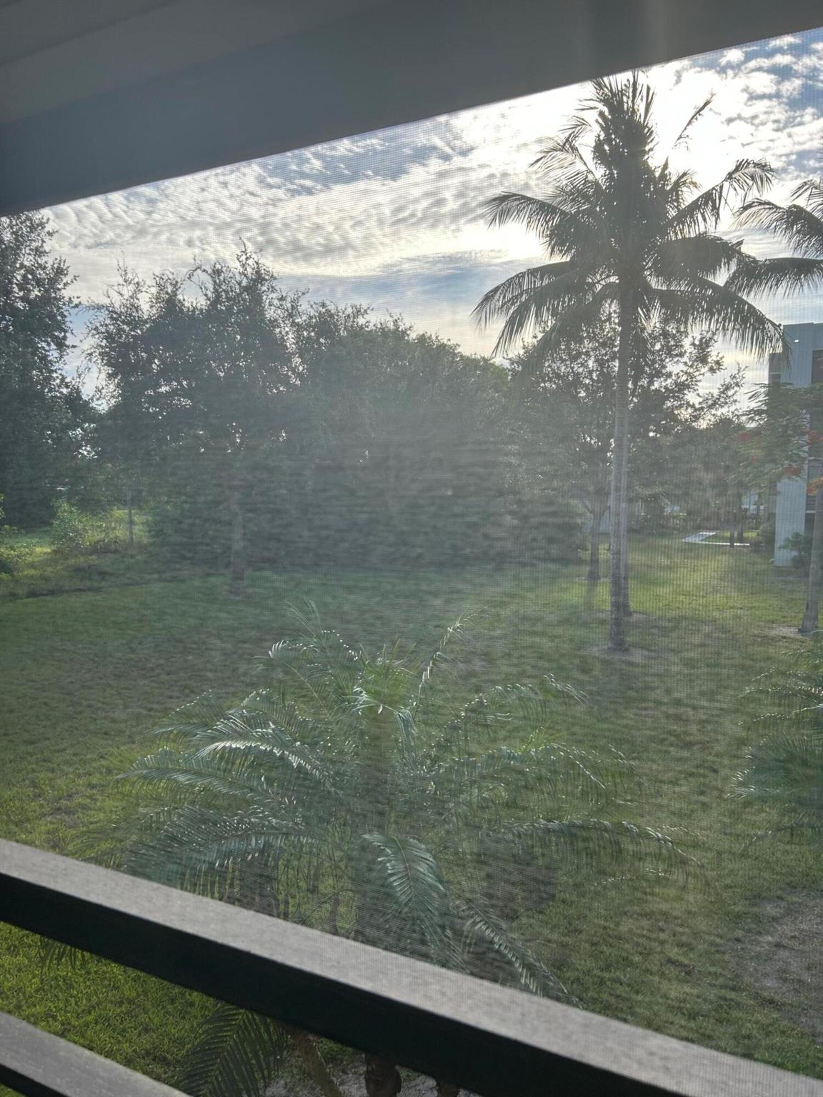 5800 Camino Del Sol 206