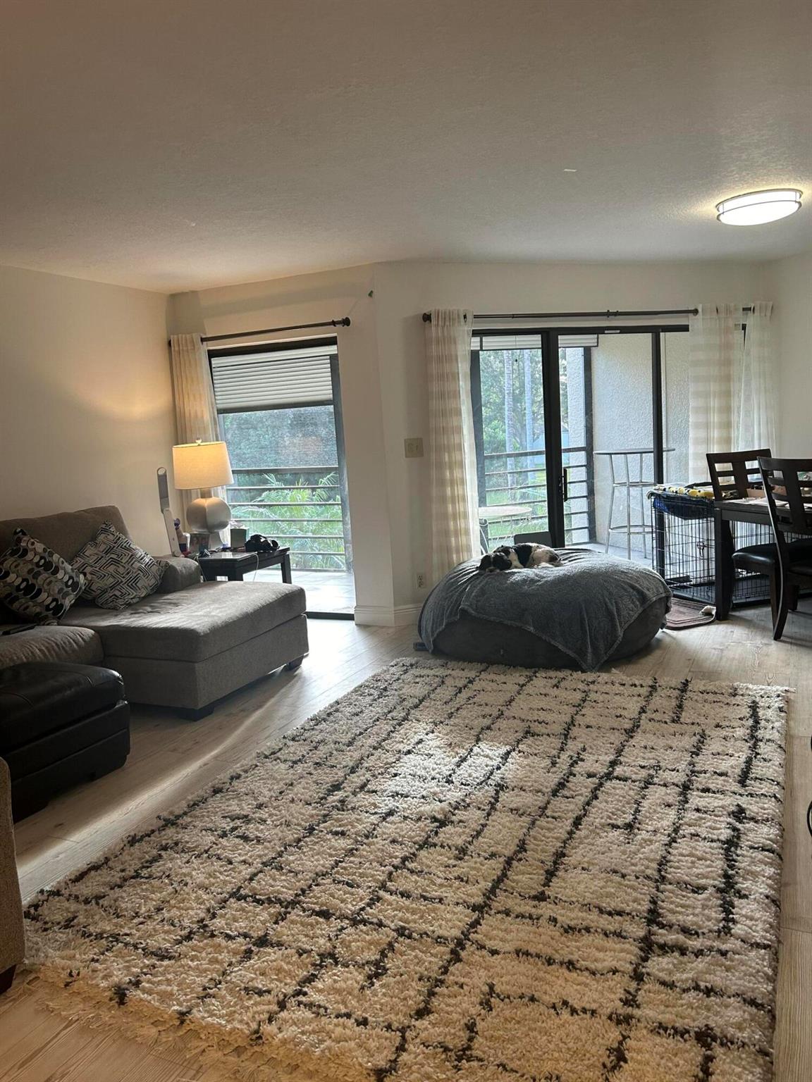 5800 Camino Del Sol 206