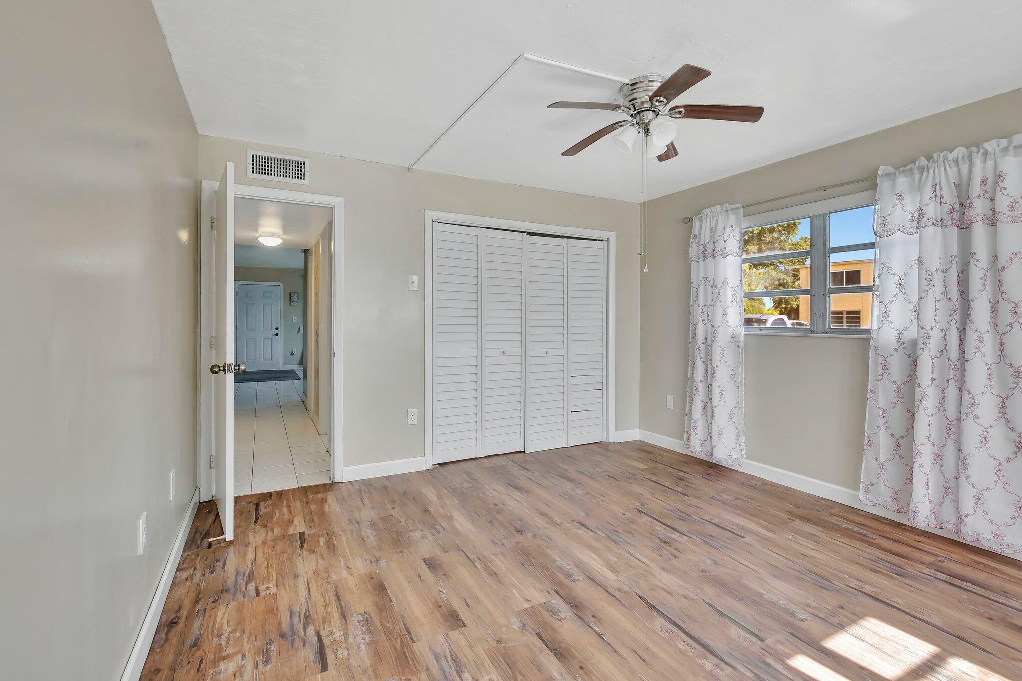 20310 NE 2nd Avenue 17