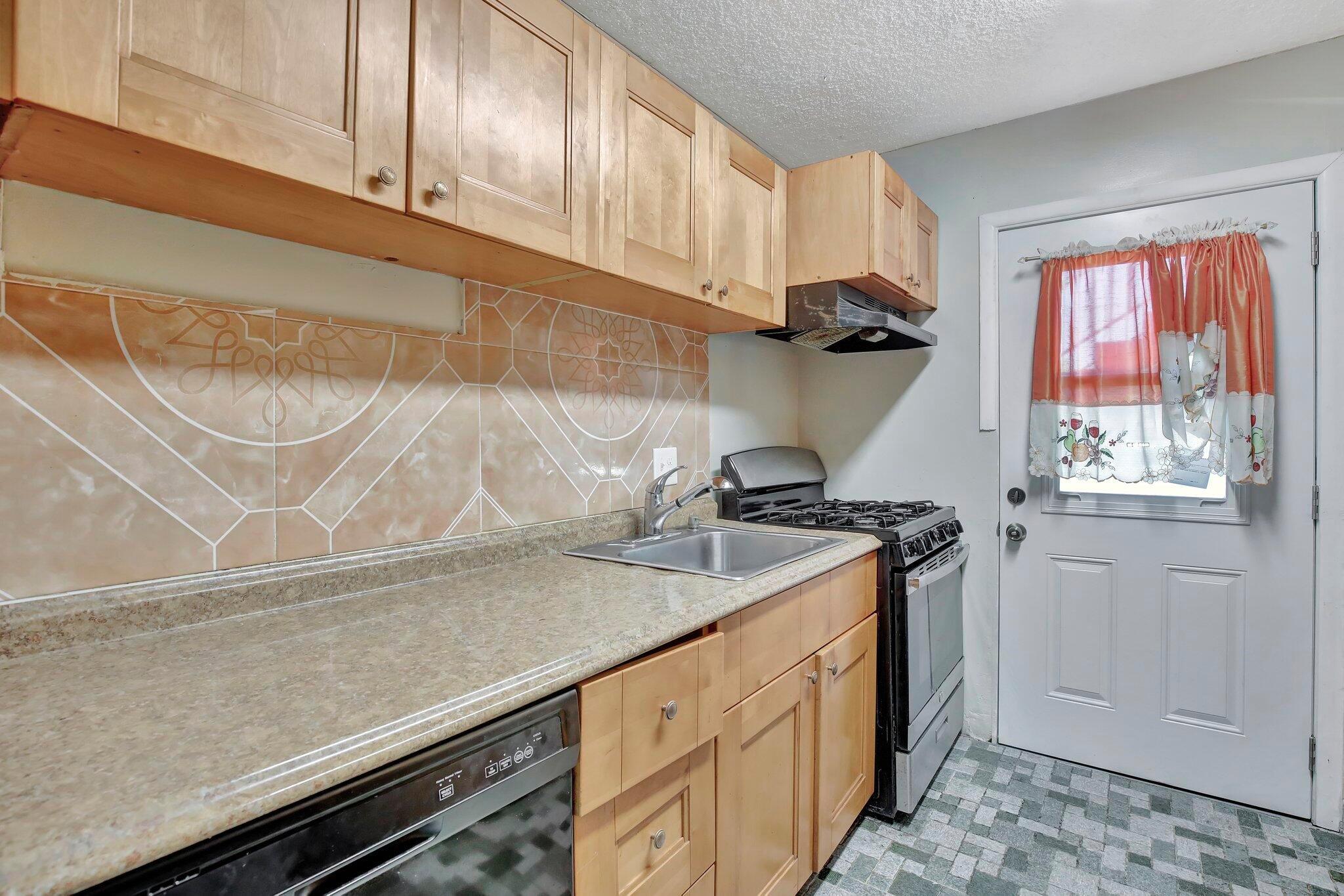 20310 NE 2nd Avenue 17