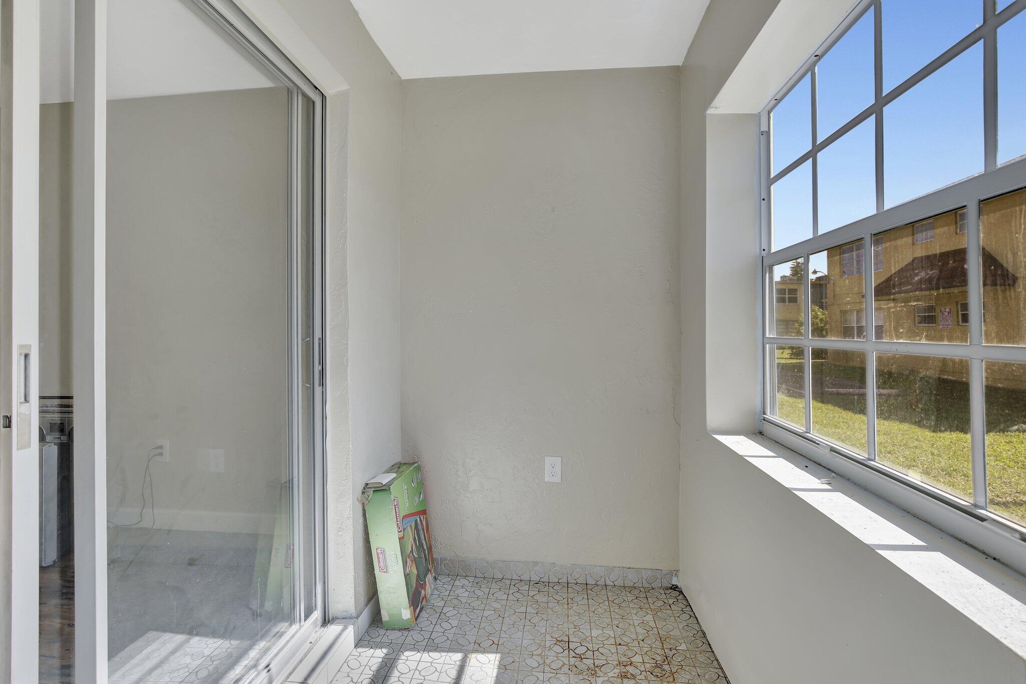 20310 NE 2nd Avenue 17