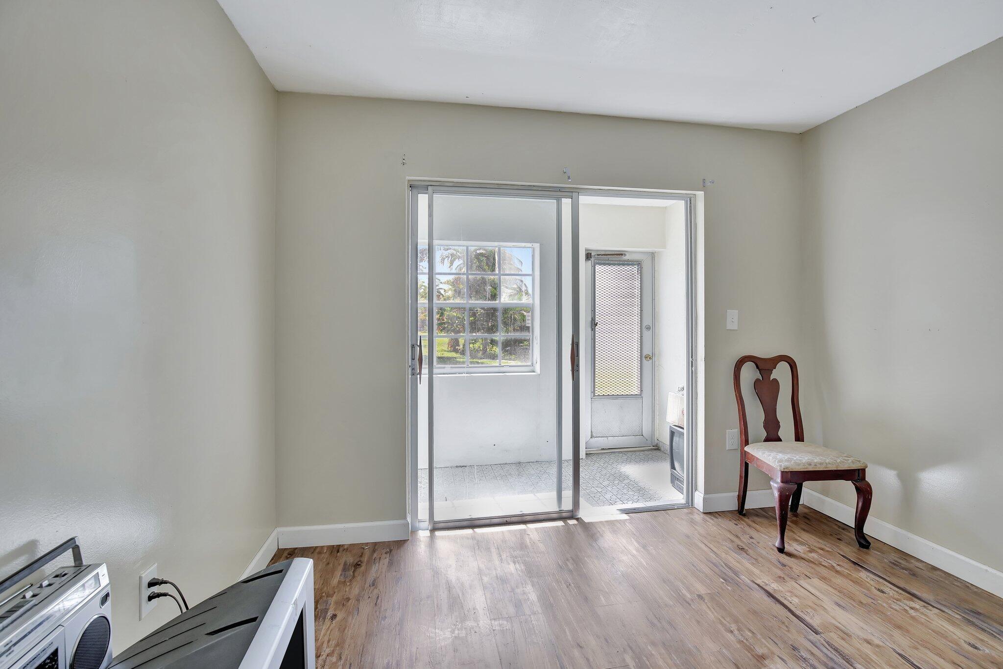 20310 NE 2nd Avenue 17