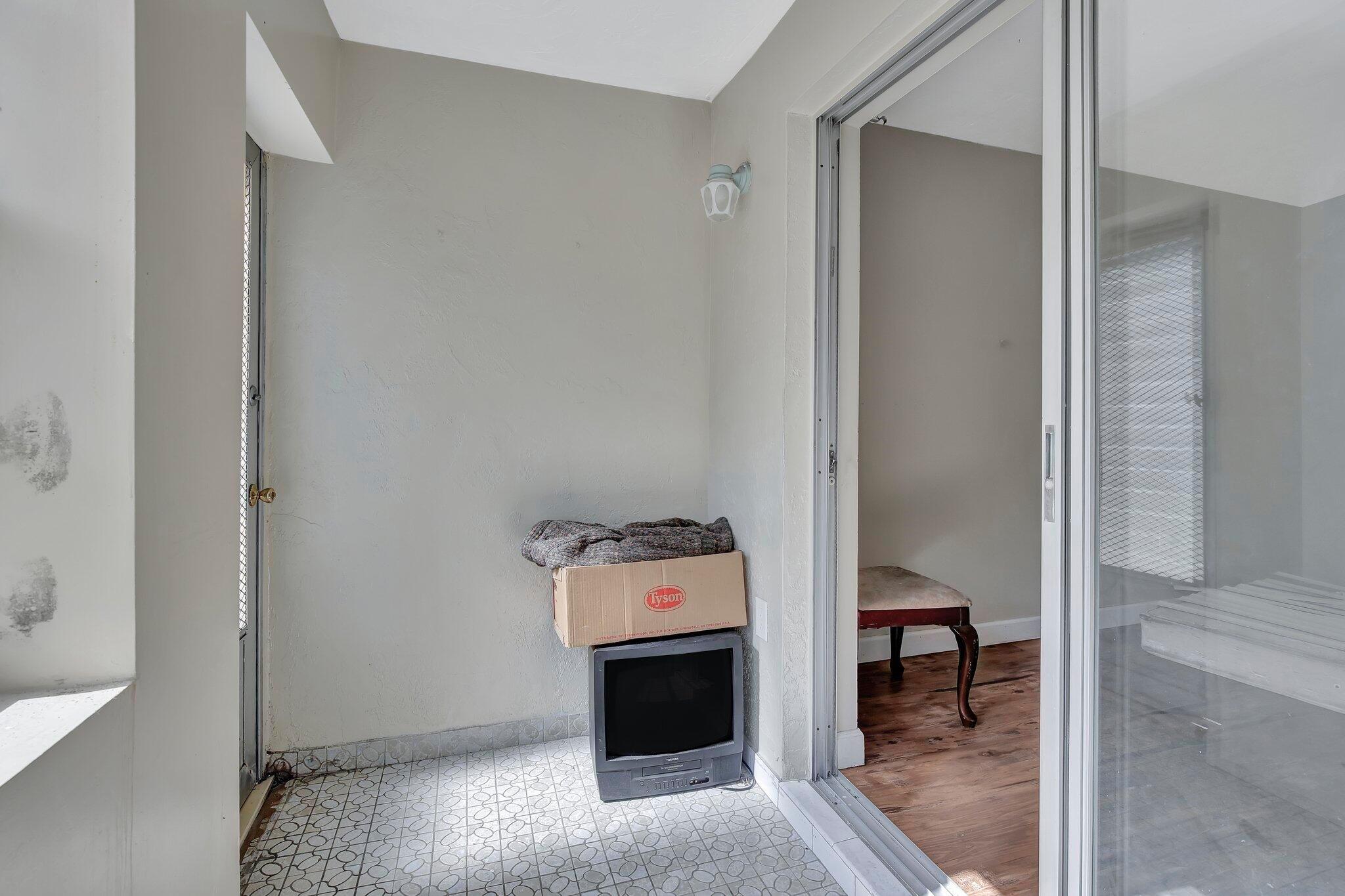 20310 NE 2nd Avenue 17