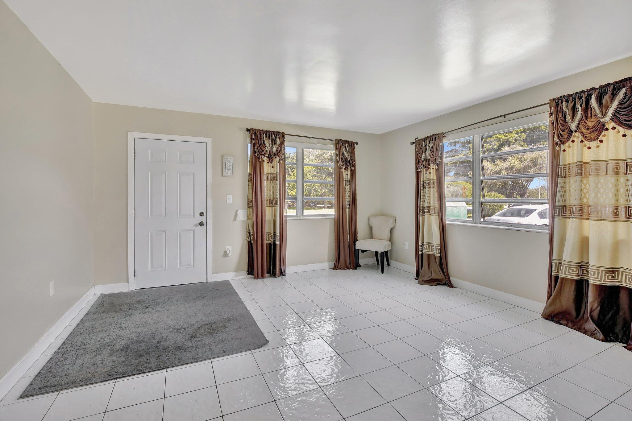 20310 NE 2nd Avenue 17