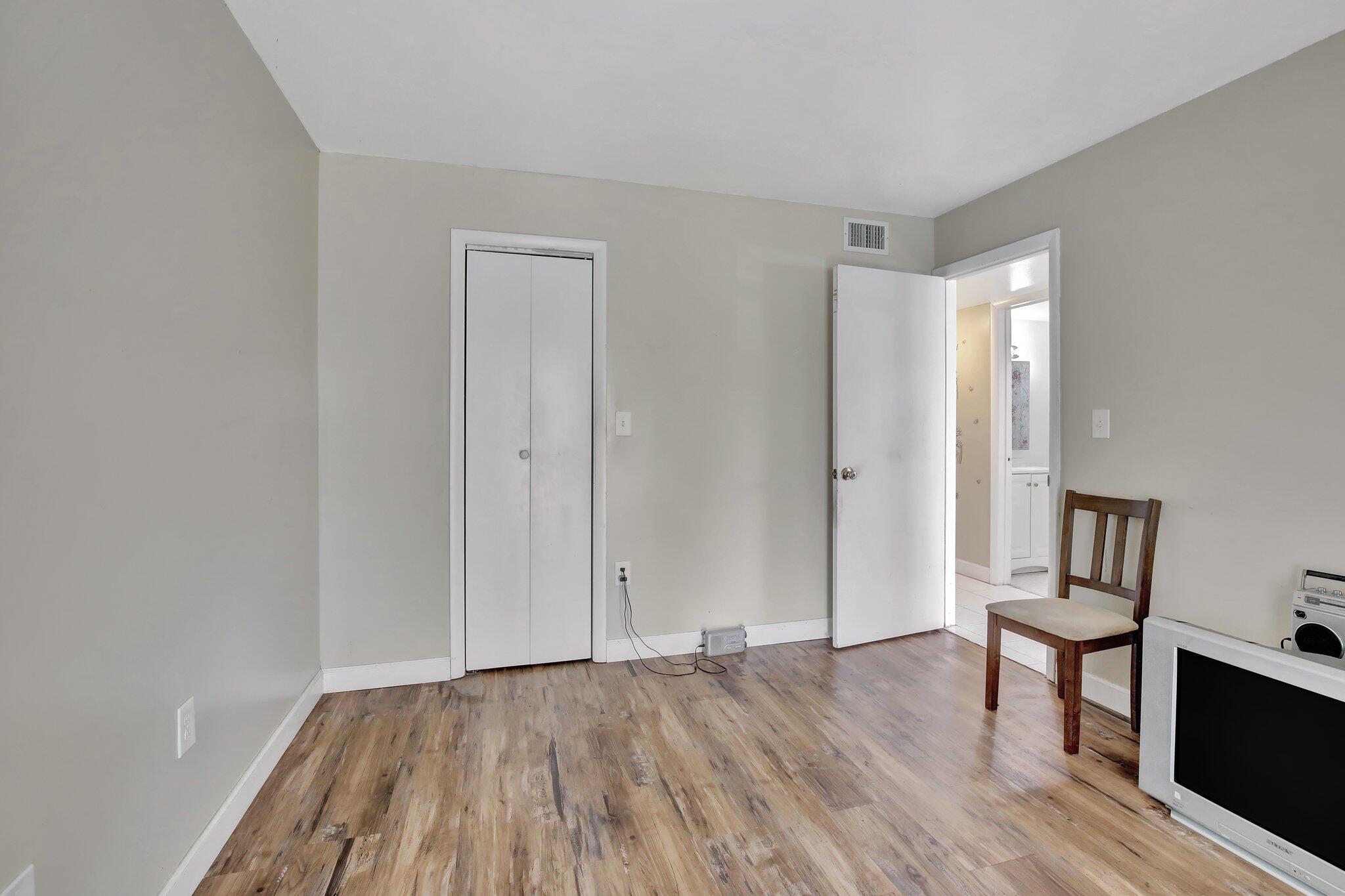 20310 NE 2nd Avenue 17