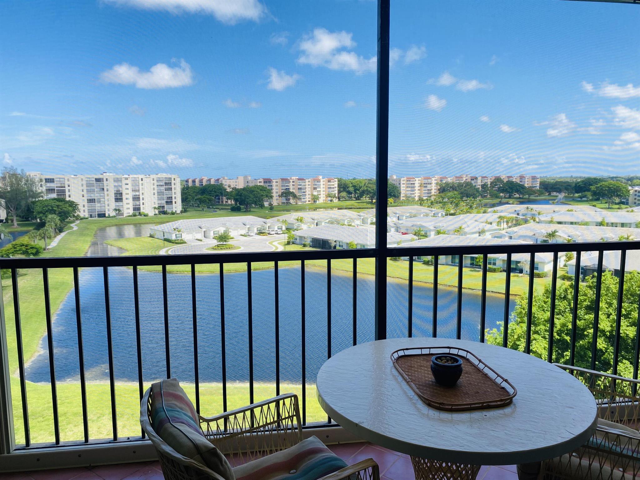 7076 Huntington Lane 801