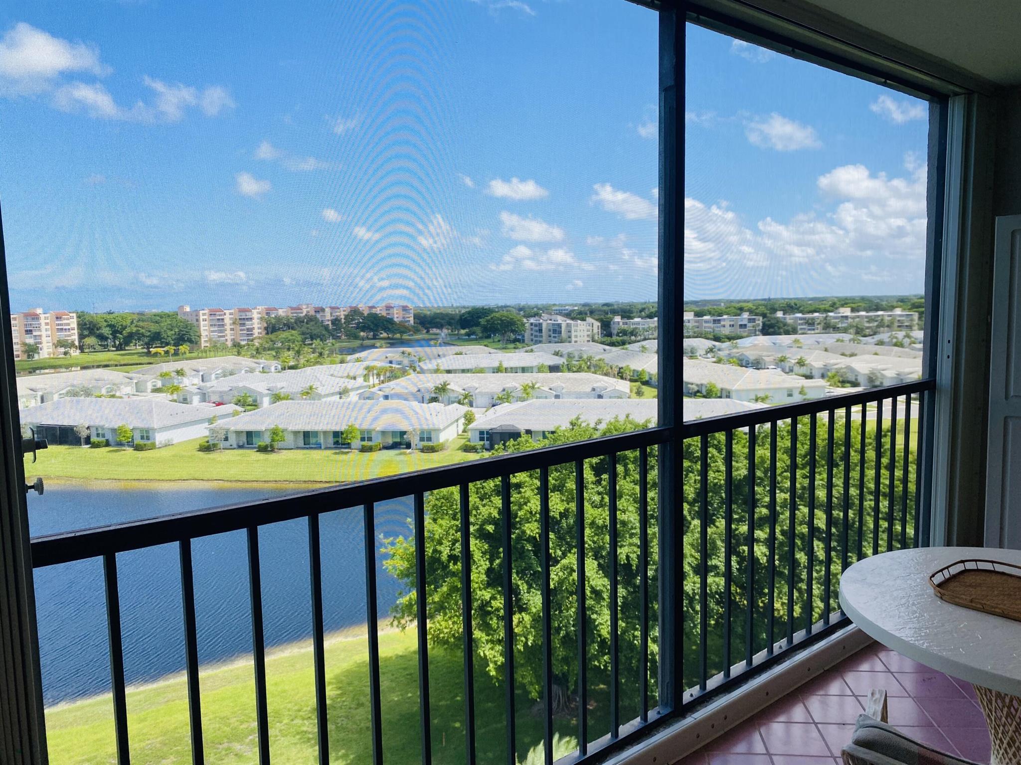 7076 Huntington Lane 801