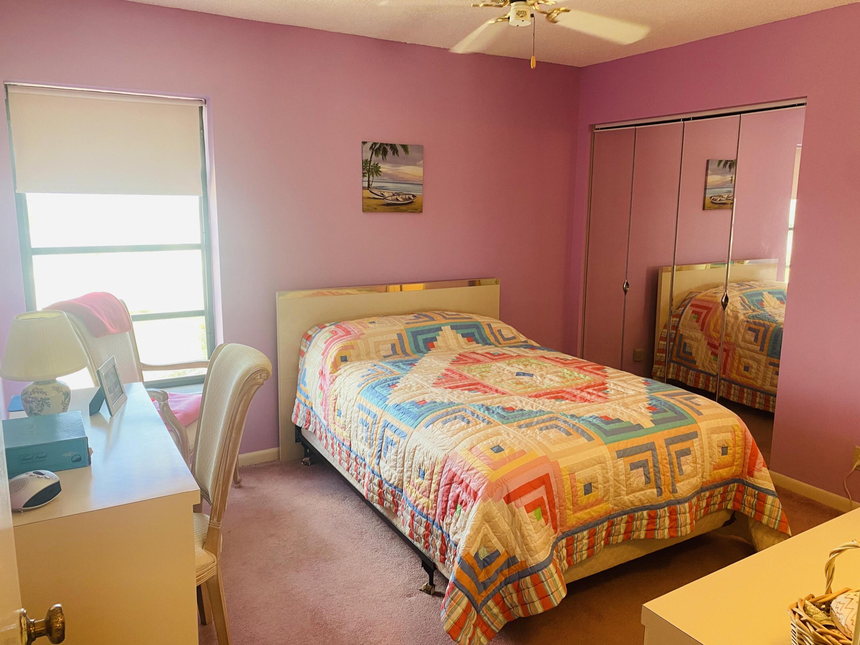 7076 Huntington Lane 801