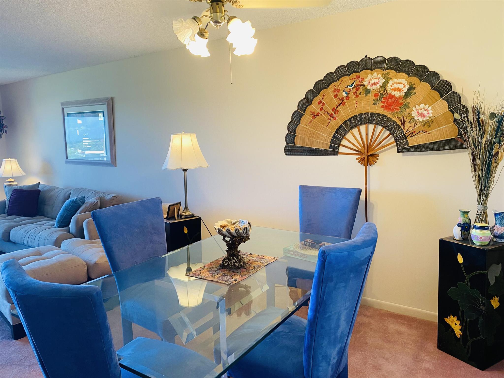 7076 Huntington Lane 801