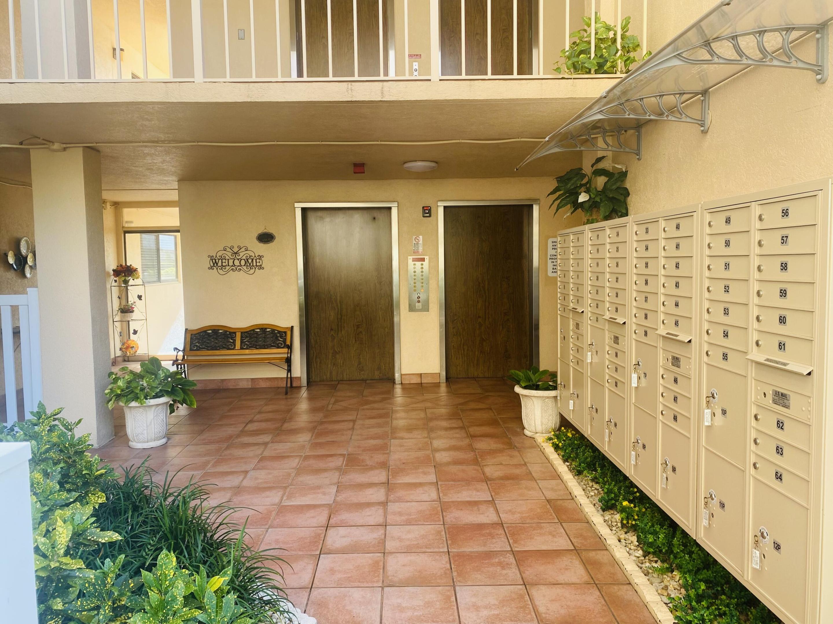 7076 Huntington Lane 801