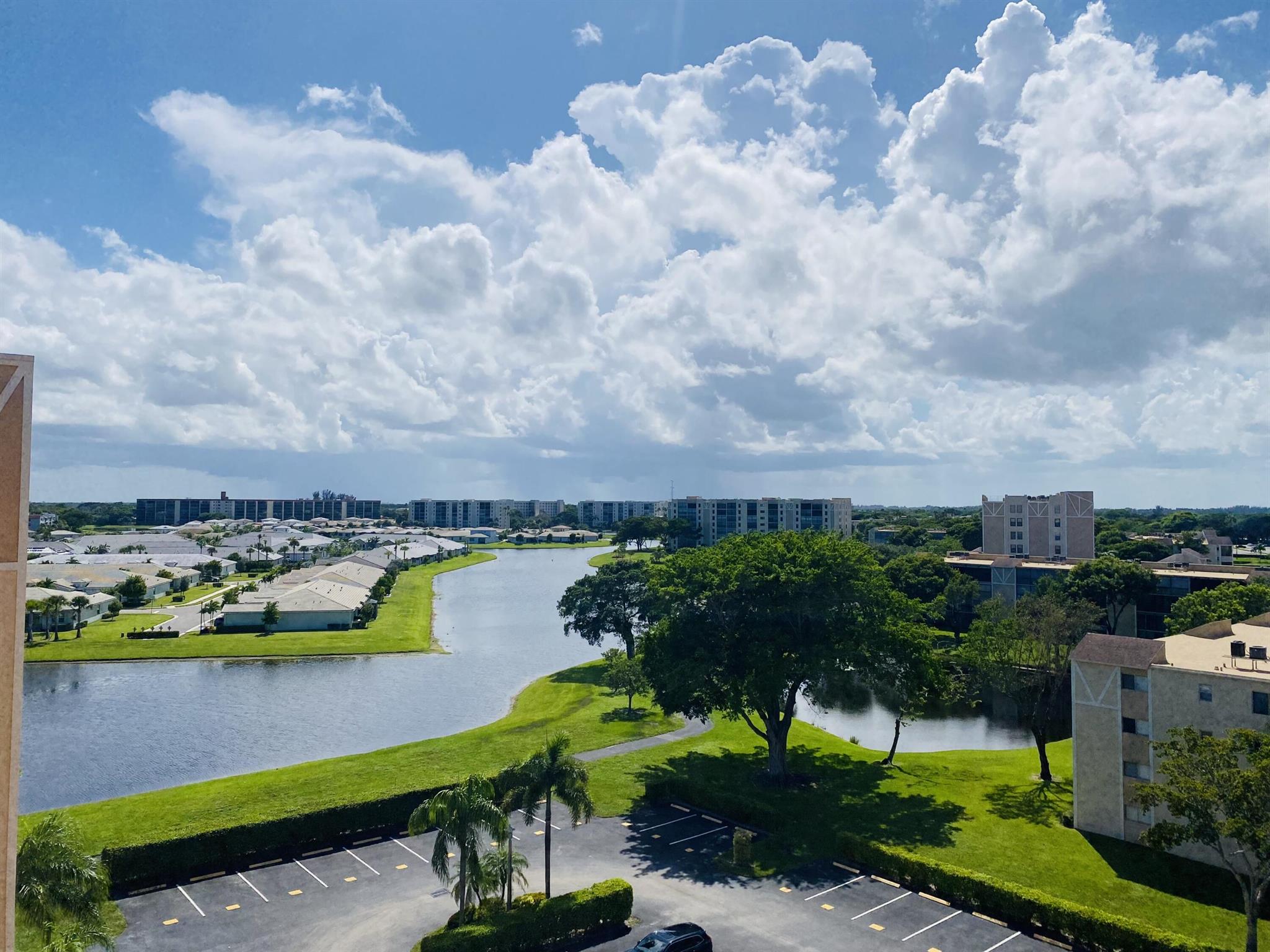 7076 Huntington Lane 801