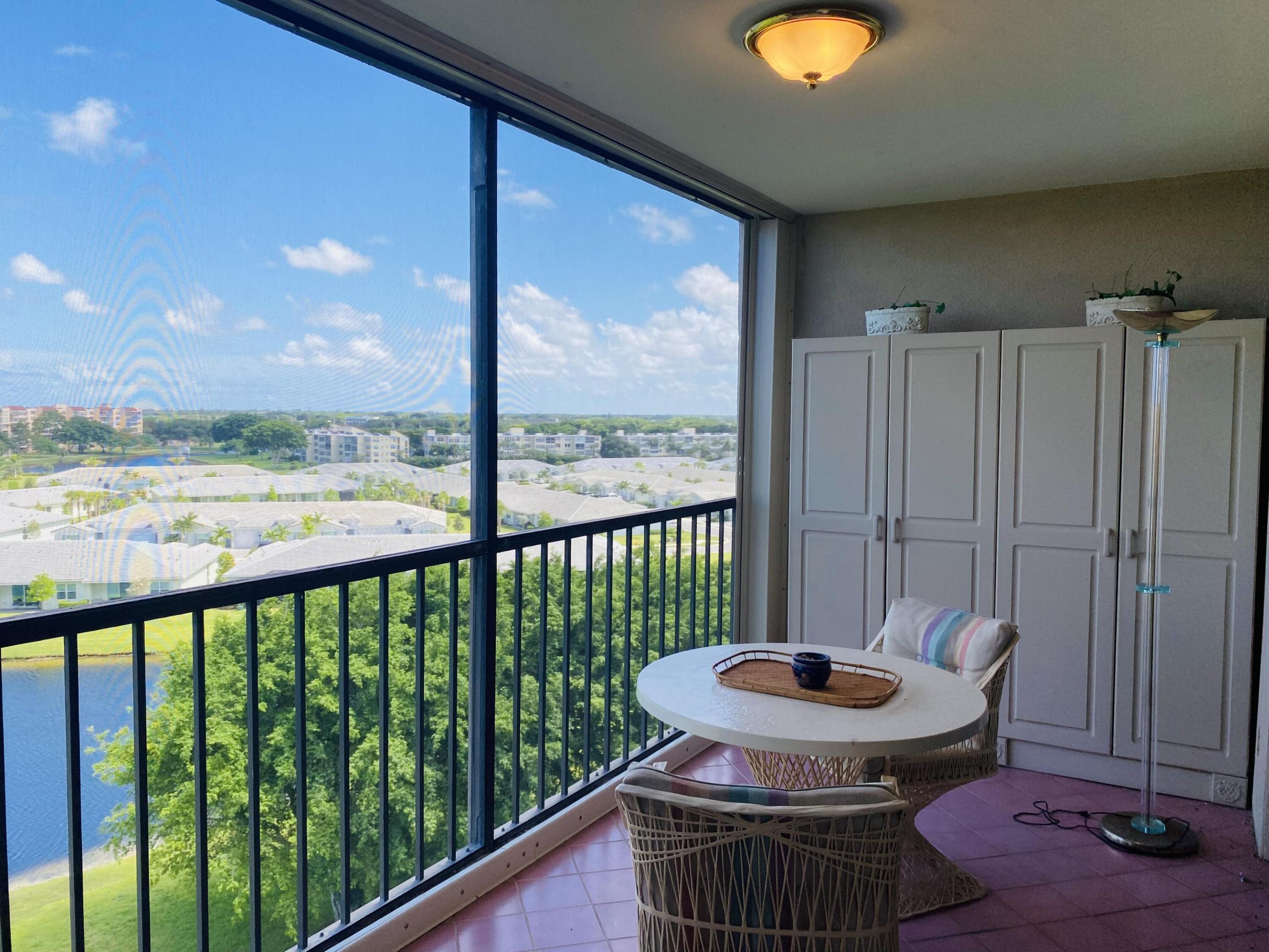 7076 Huntington Lane 801