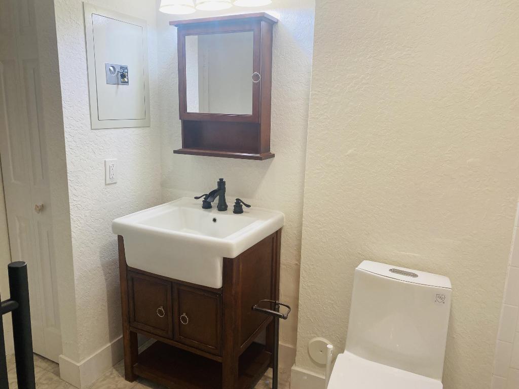 1805 N Flagler Drive 109