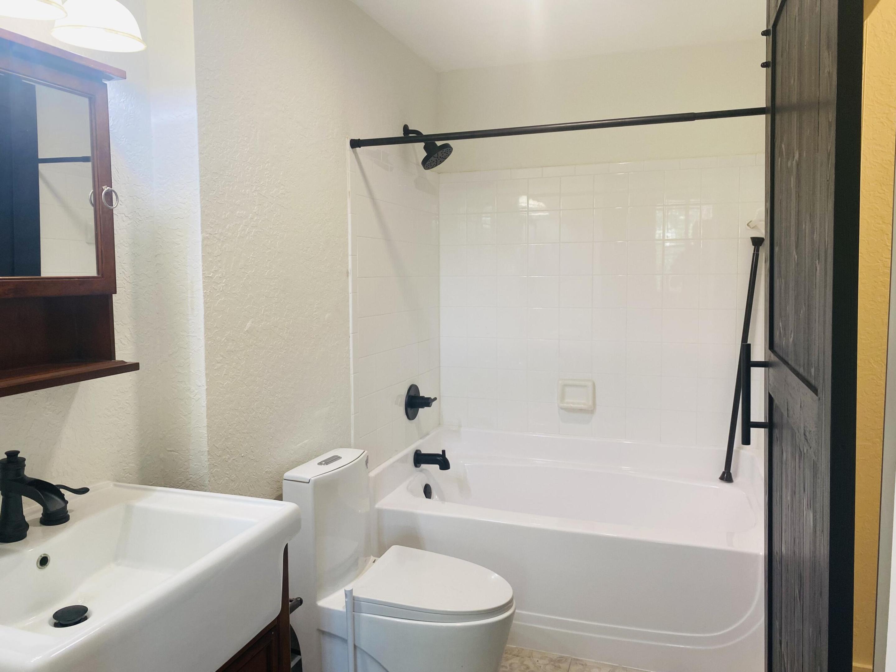 1805 N Flagler Drive 109