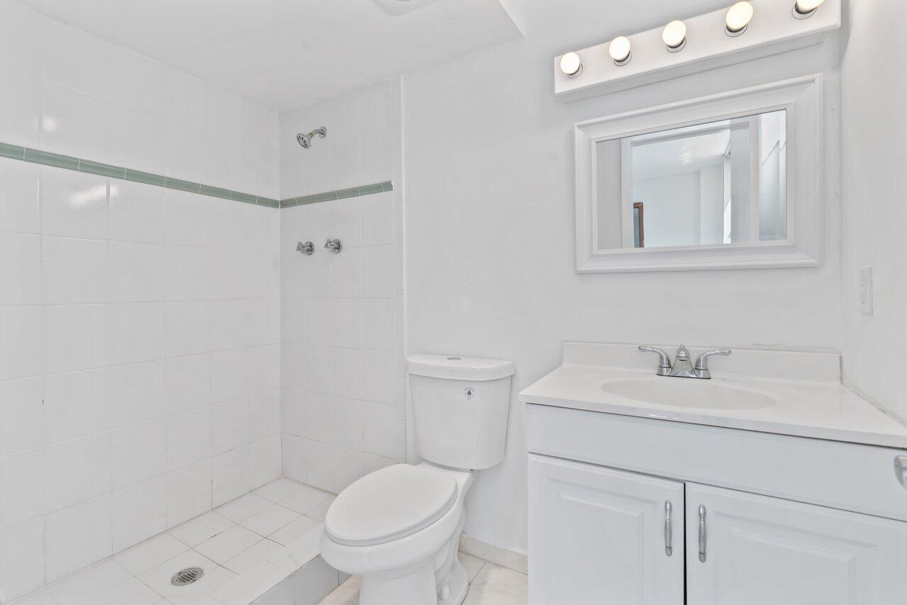 6161 NW 2nd Avenue 1190